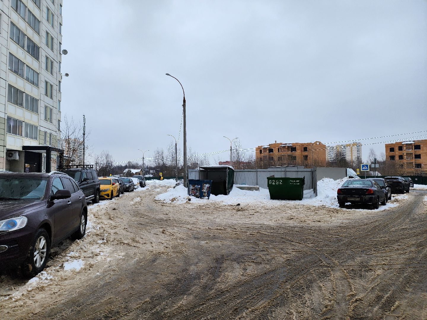 Подольск, контейнерные площадки, дорожные знаки, остановка запрещена,