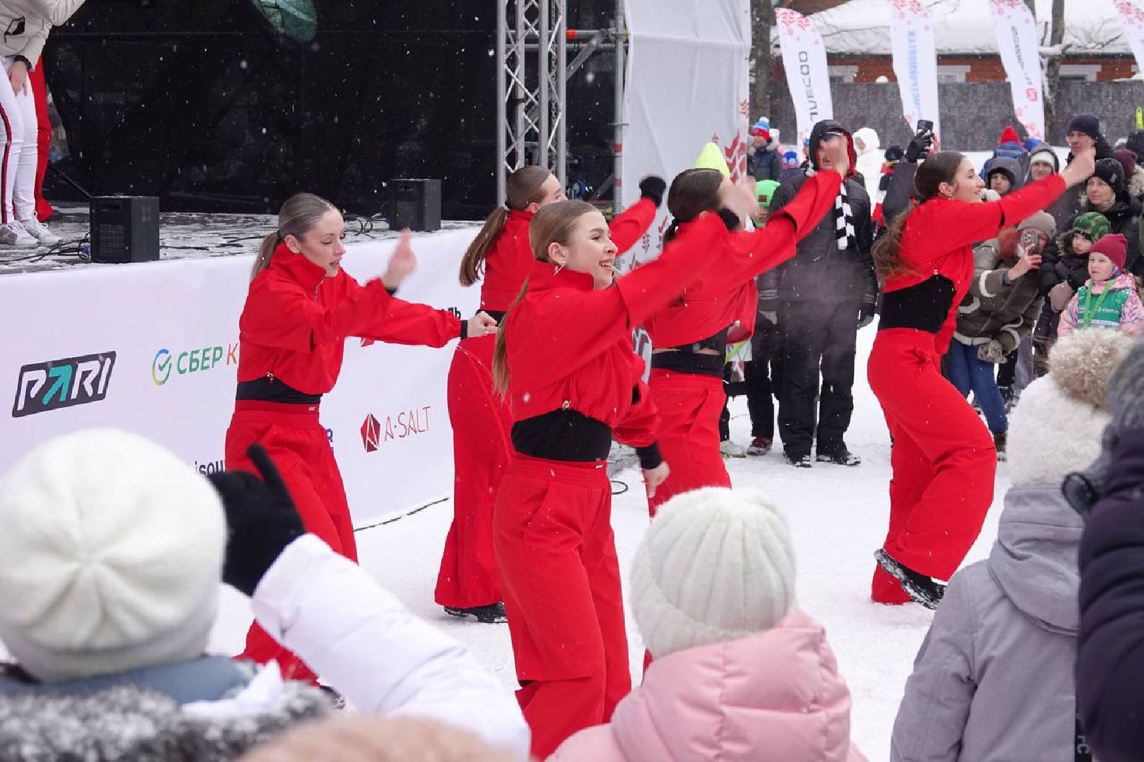 Пересвет, Гонка Легкова, Лыжи, Лыжный спорт, Всероссийские соревнования, Ольга Вяльбе, Александр Легков, Александр Большунов, Карим Халили, Олимпийские чемпионы, Спорт, Победы, Золото, Медали,Турнир,
