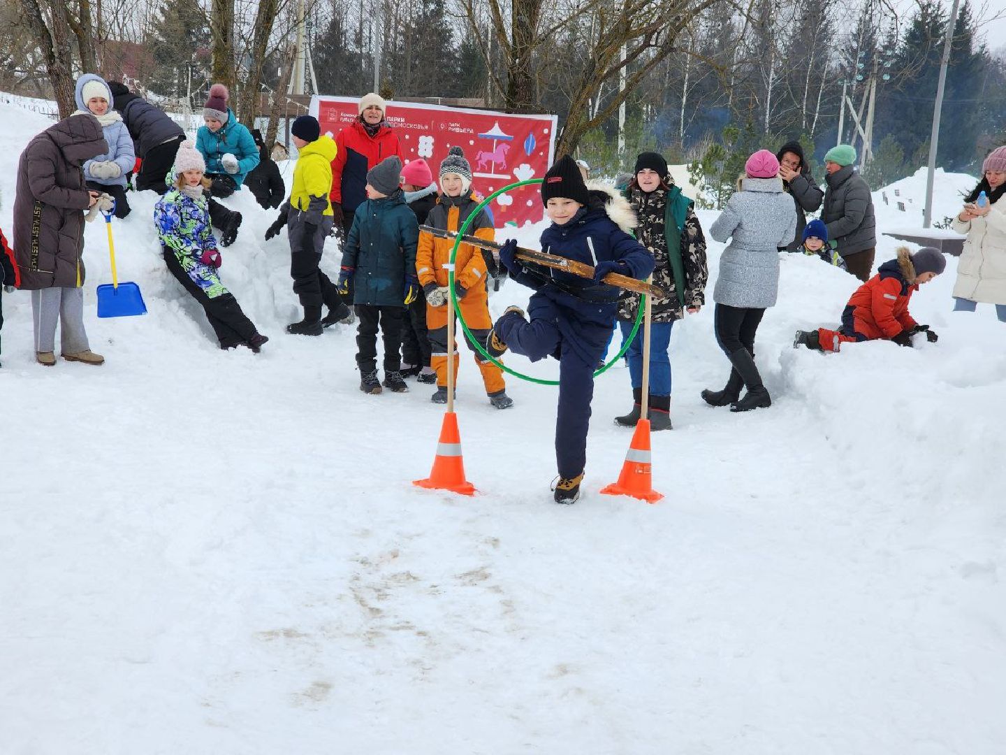 можайск, можайский городской округ, подмосковье, парк, городской парк, праздник, день защитника отечества, дети, культура,