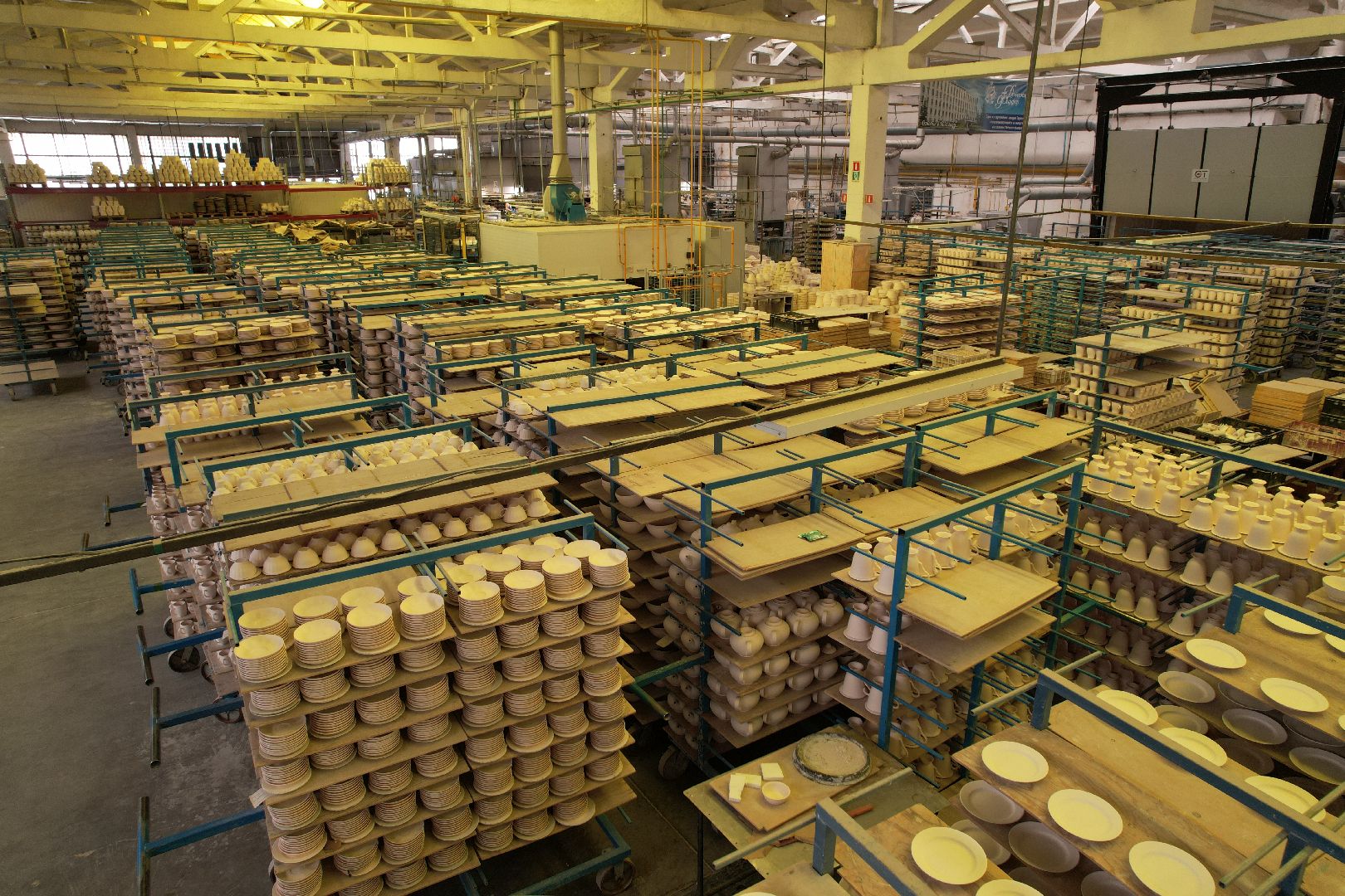 видео с коптера, завод, фарфор,