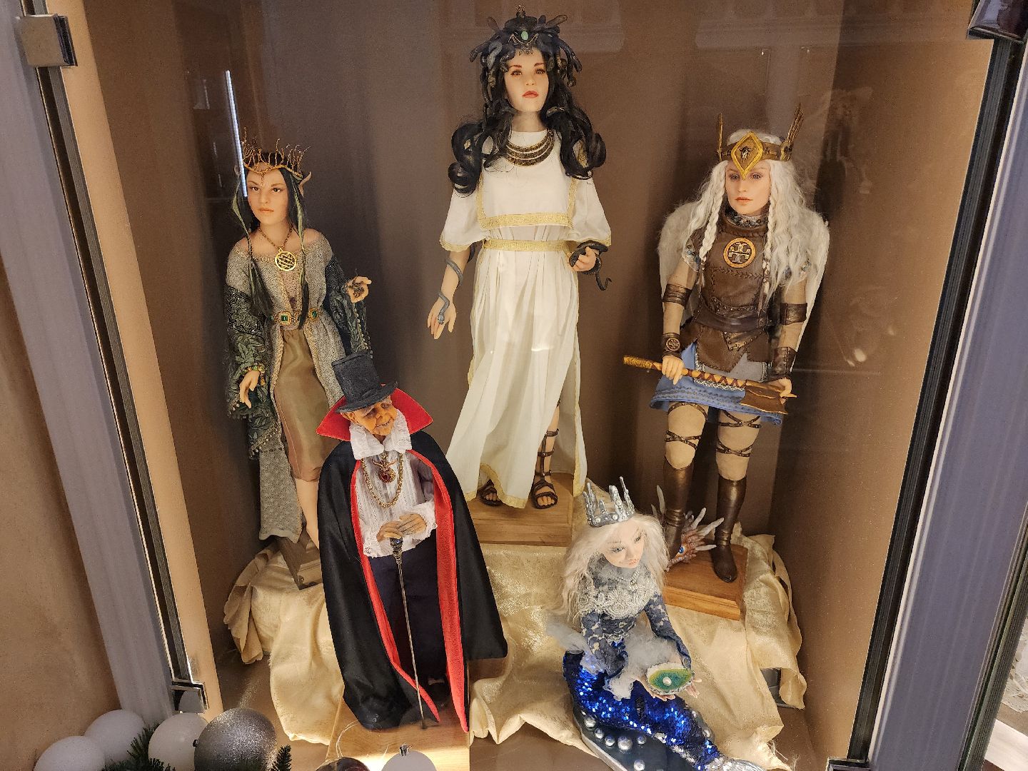 серпухов, подмосковье, музей кукол и дом мороженого, куклы,