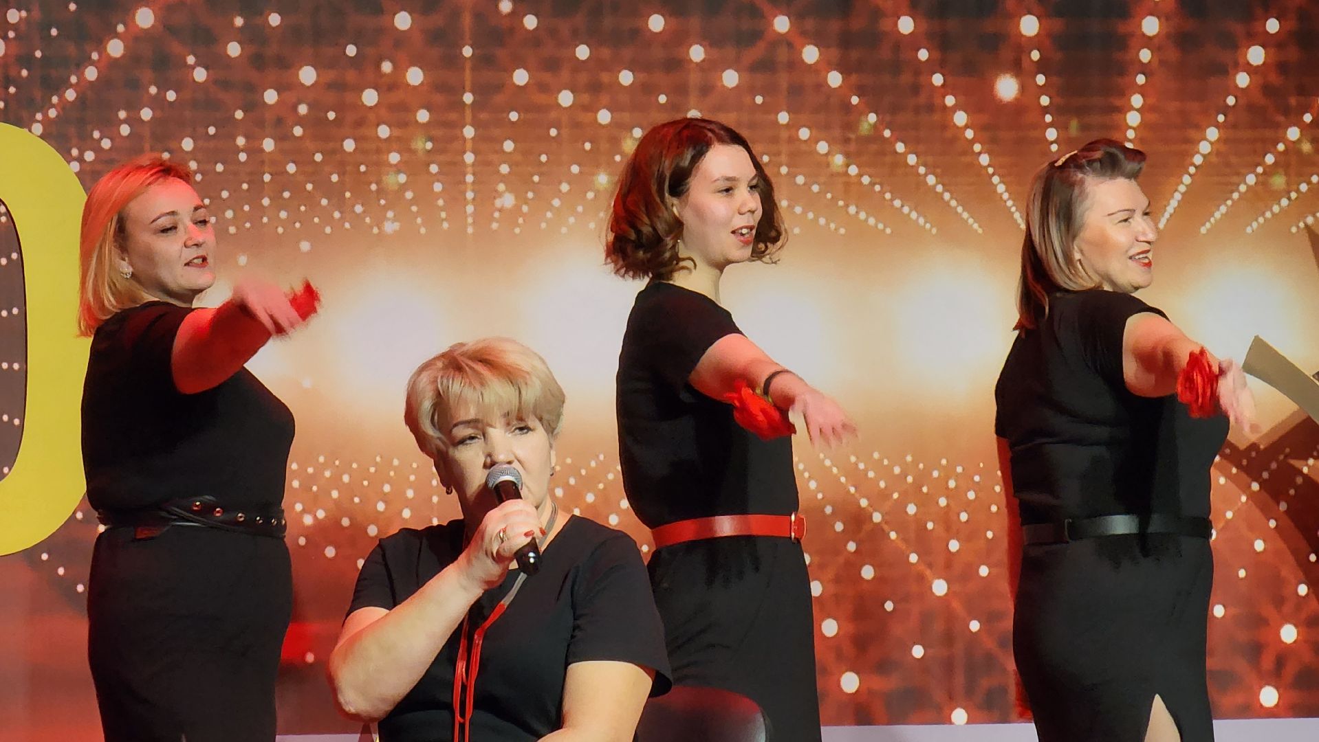 Подмосковье, Городской округ Пушкинский, Ивантеевка, Образование, юбилей школы,