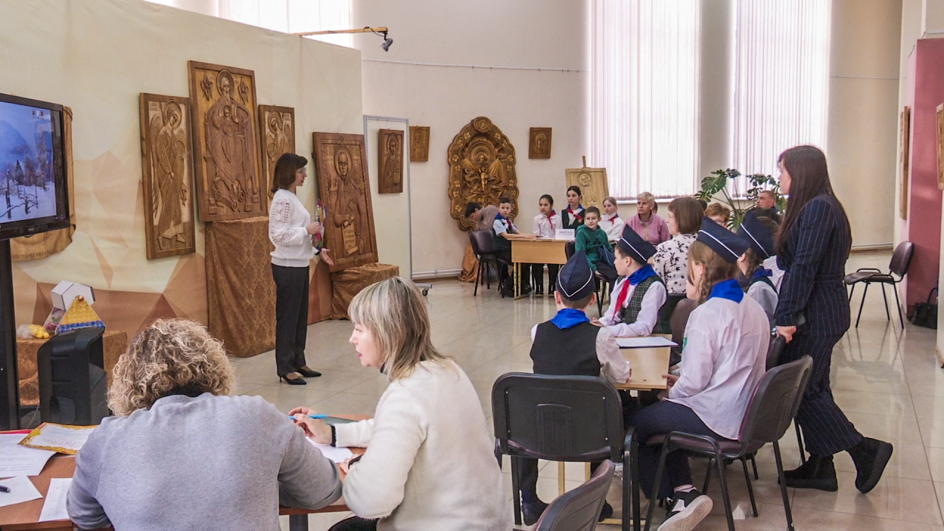 Клин, общество, образование, история, писатели,