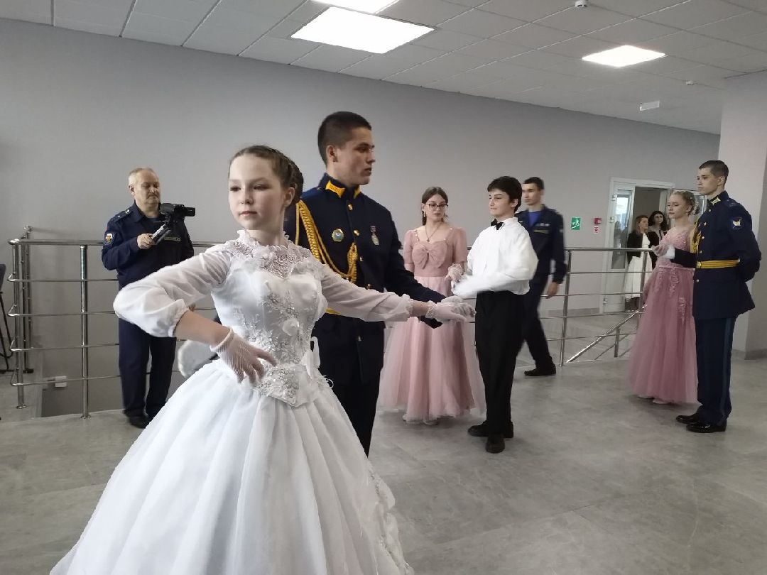кадетский бал, танцы, Лосино-Петровский, ДШИ