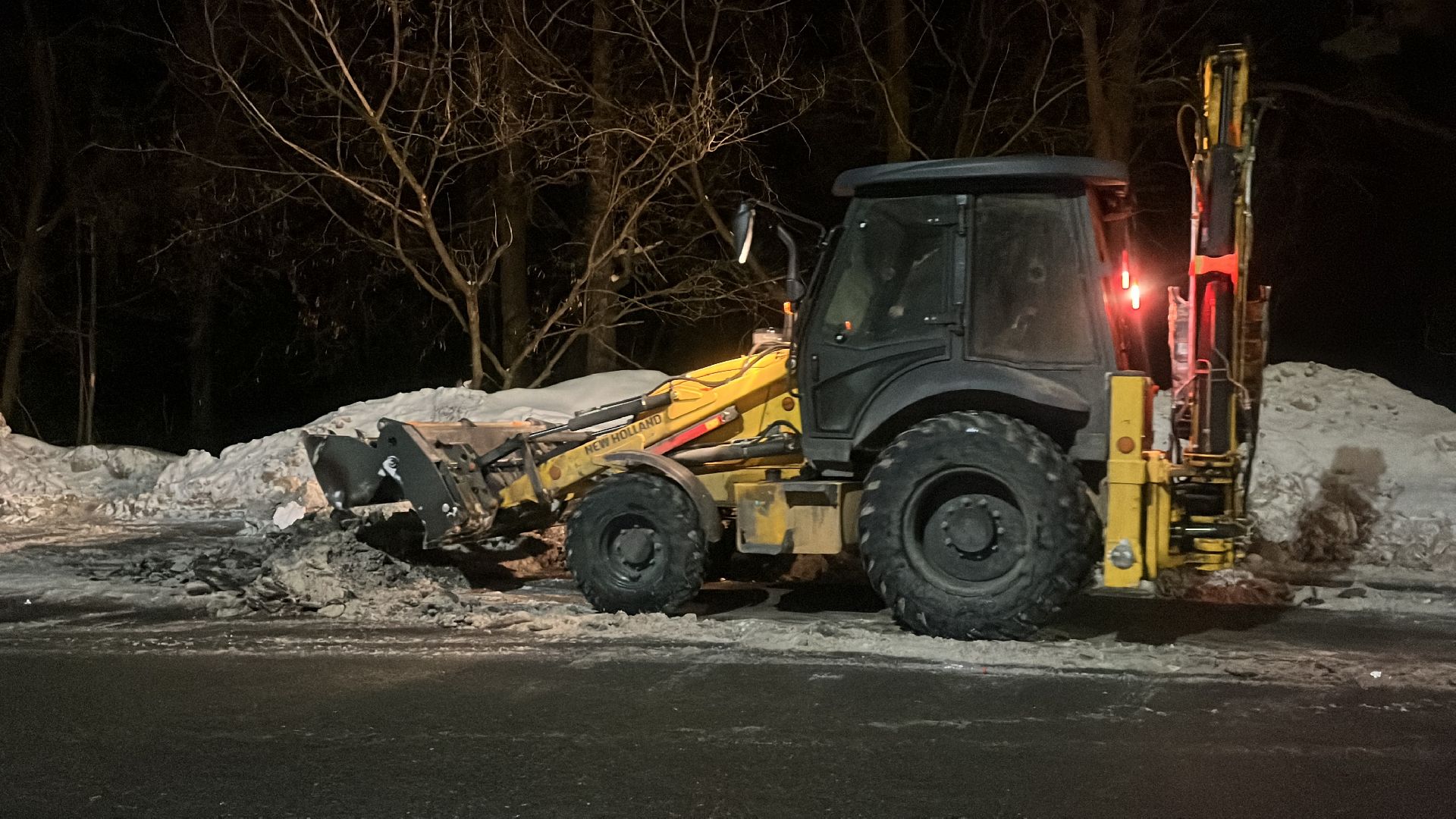 уборка снега, вывоз снега, снег и наледь, коммунальная служба,