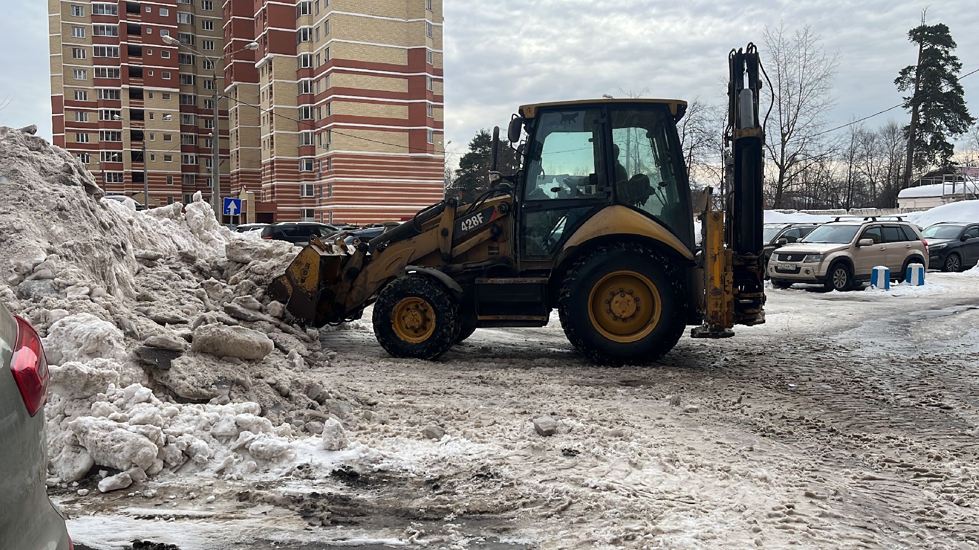 снег и наледь, уборка снега, коммунальная служба, управляющая компания,
