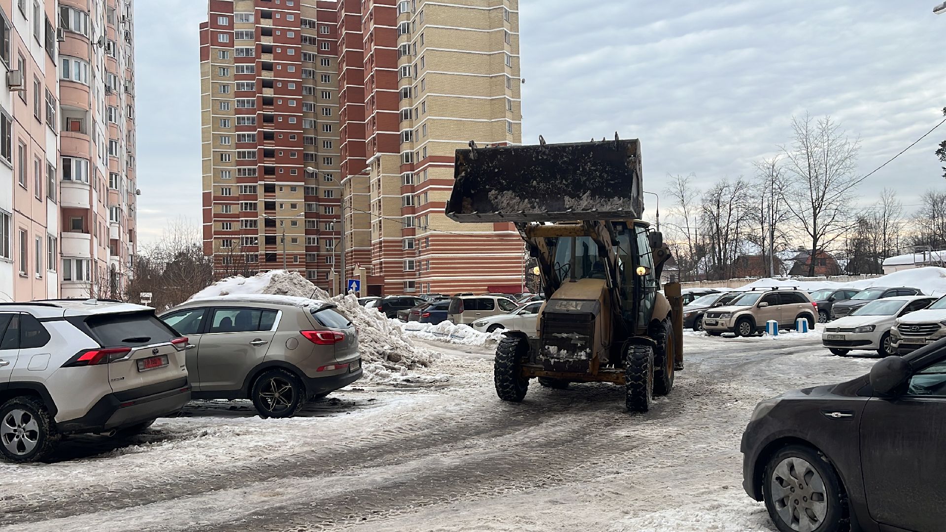 снег и наледь, уборка снега, коммунальная служба, управляющая компания,