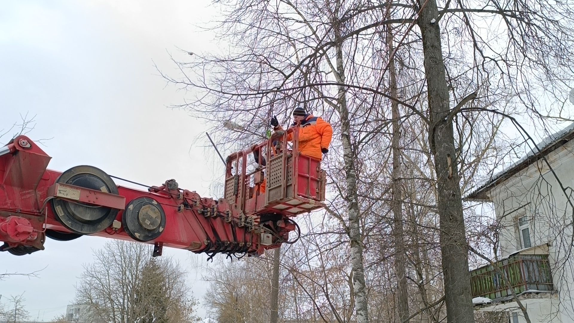 жкх, чистка кровли от снега, лобня,