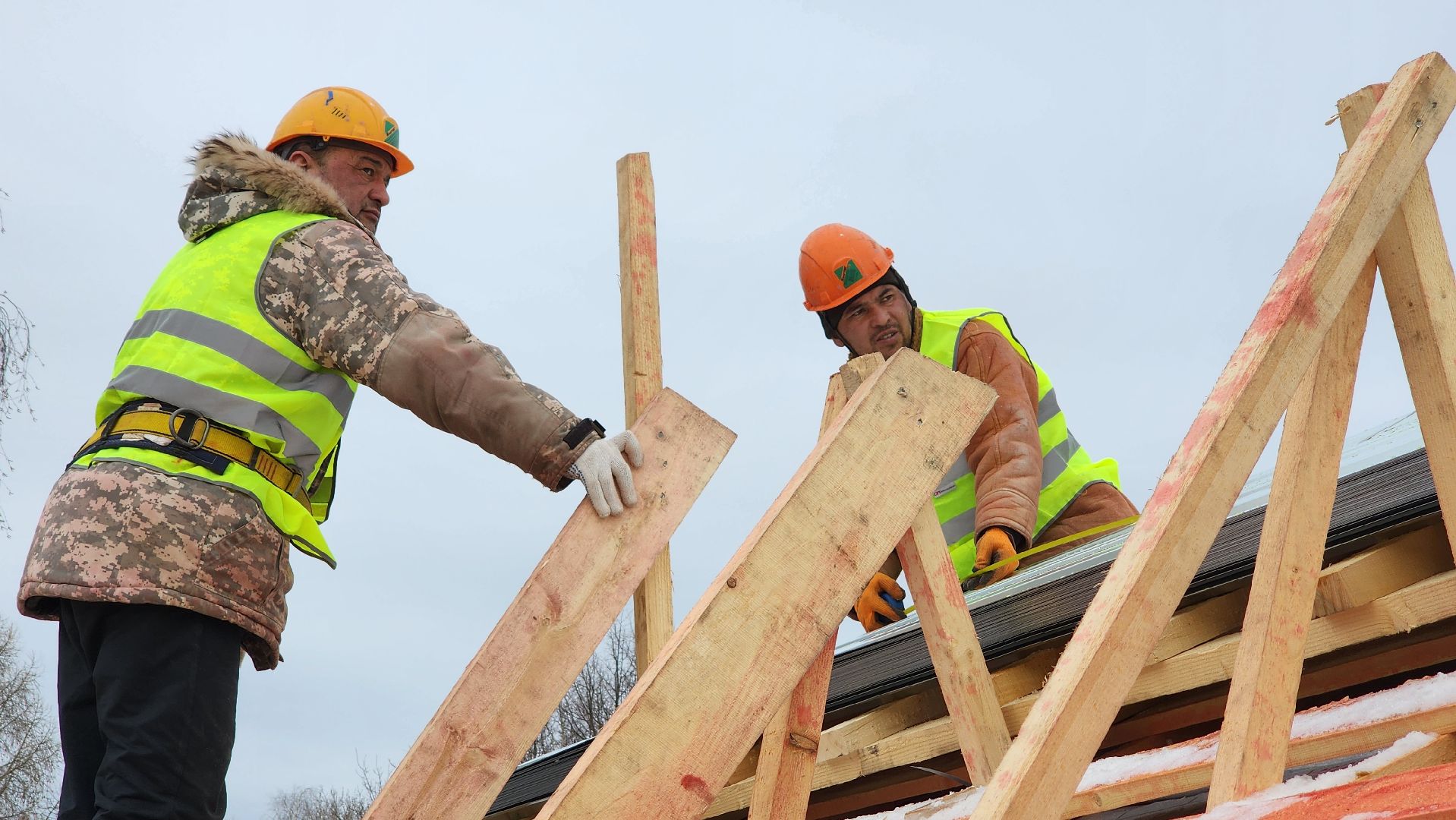 Солнечногорск, ЖКХ, пешки, ремонт кровли,