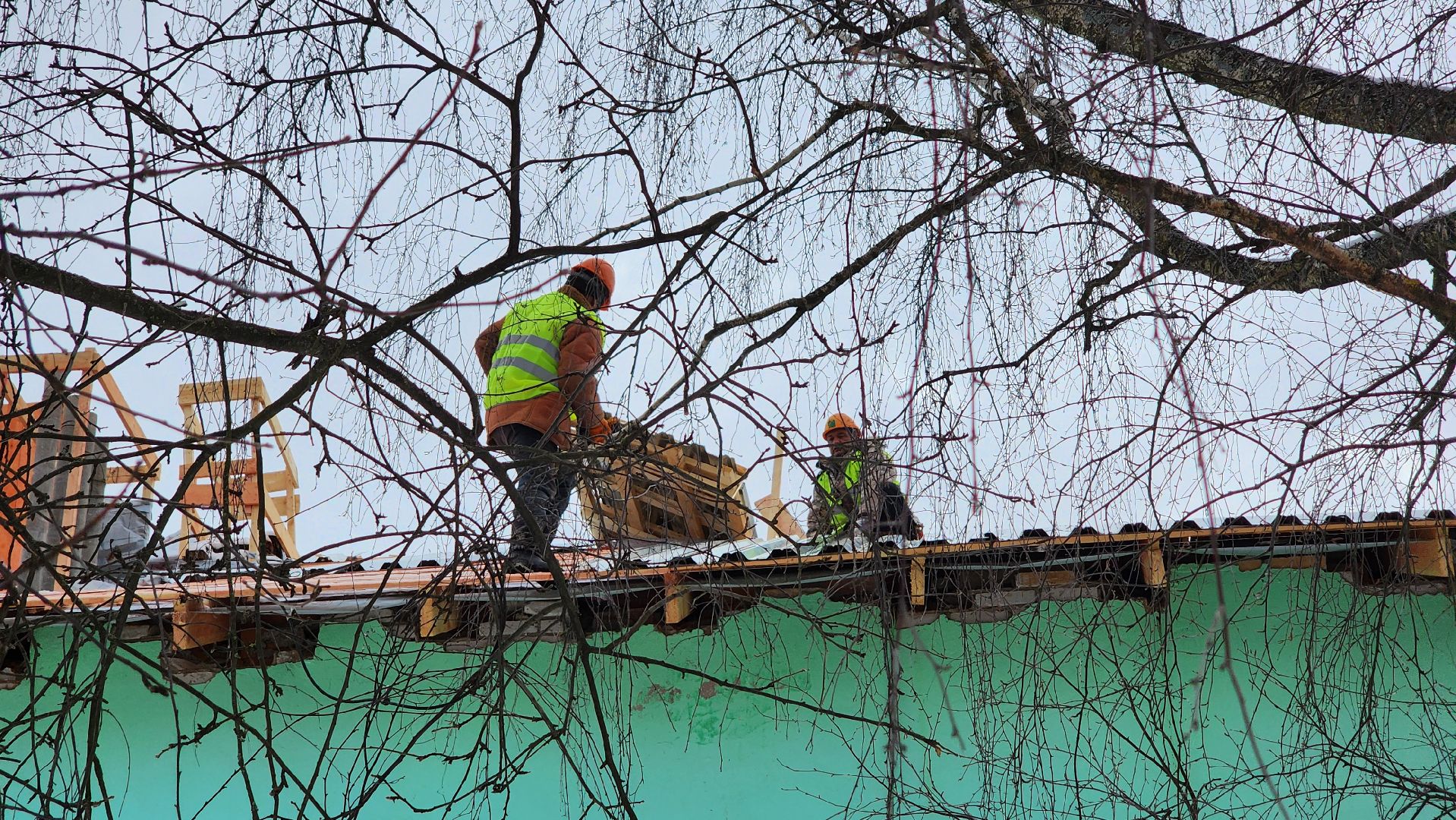 Солнечногорск, ЖКХ, пешки, ремонт кровли,