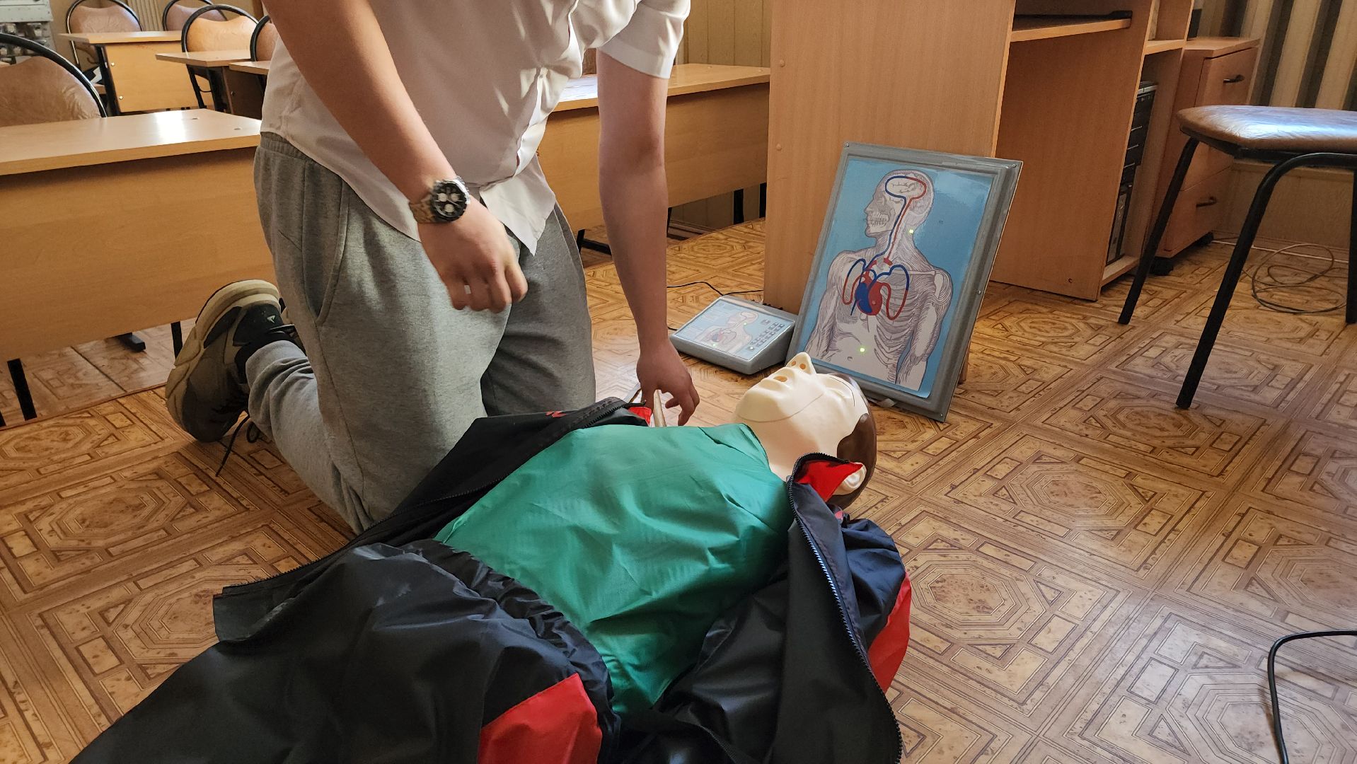 кашира, ожерелье, ожерельевский железнодорожный колледж, тренажер, сердечно-легочная реанимация, охрана труда,