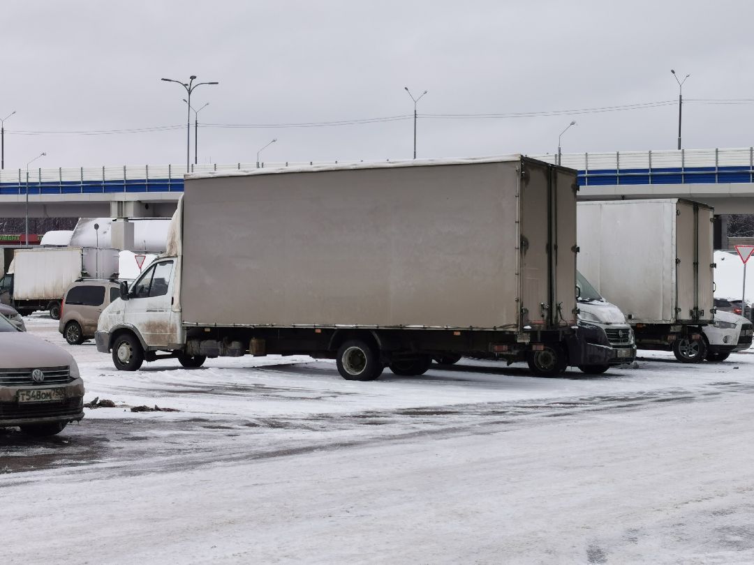 Подольск, фуры, стоянка