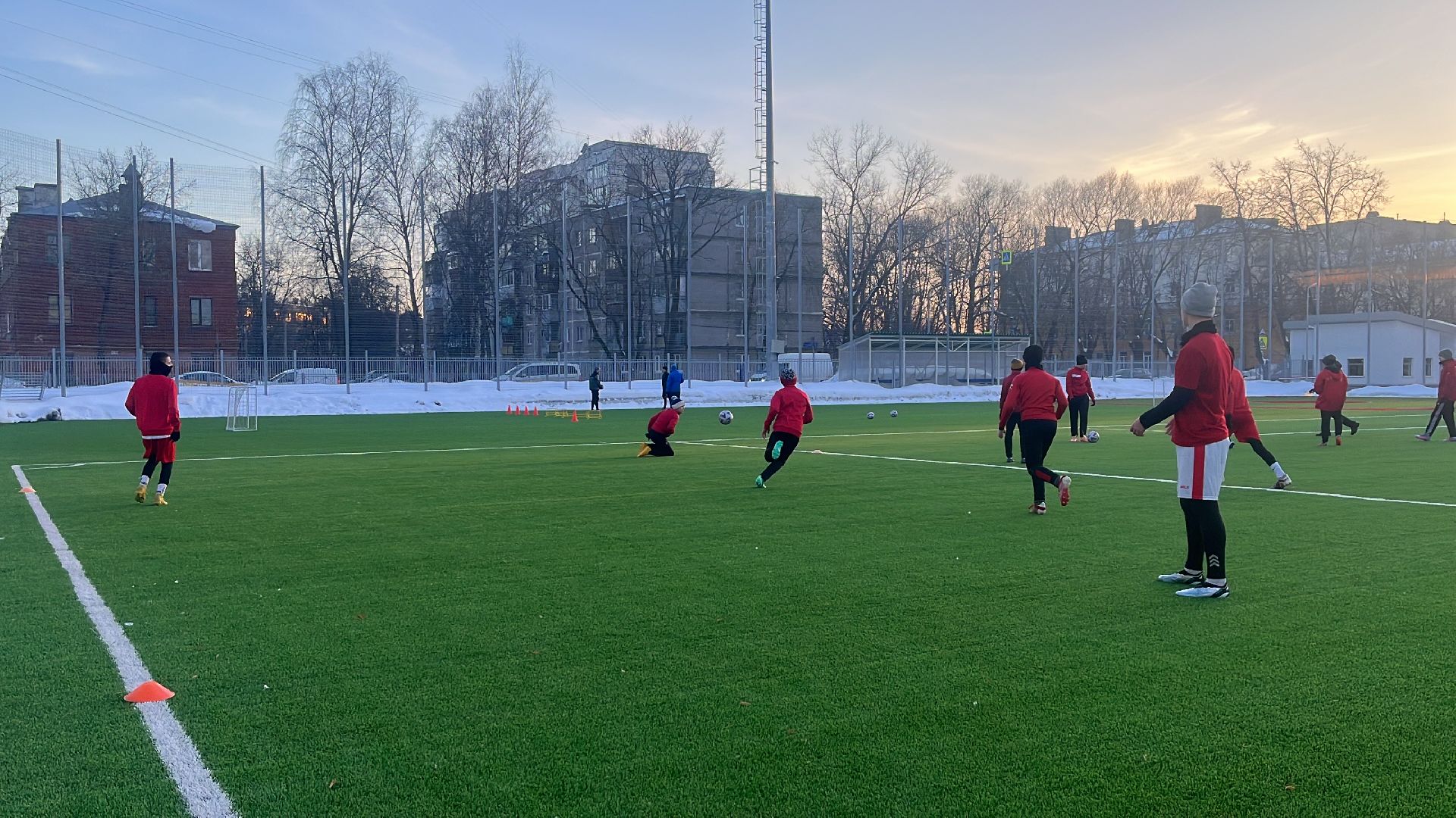 стадион Труд, школа олимпийского резерва, тренировки, футбол,