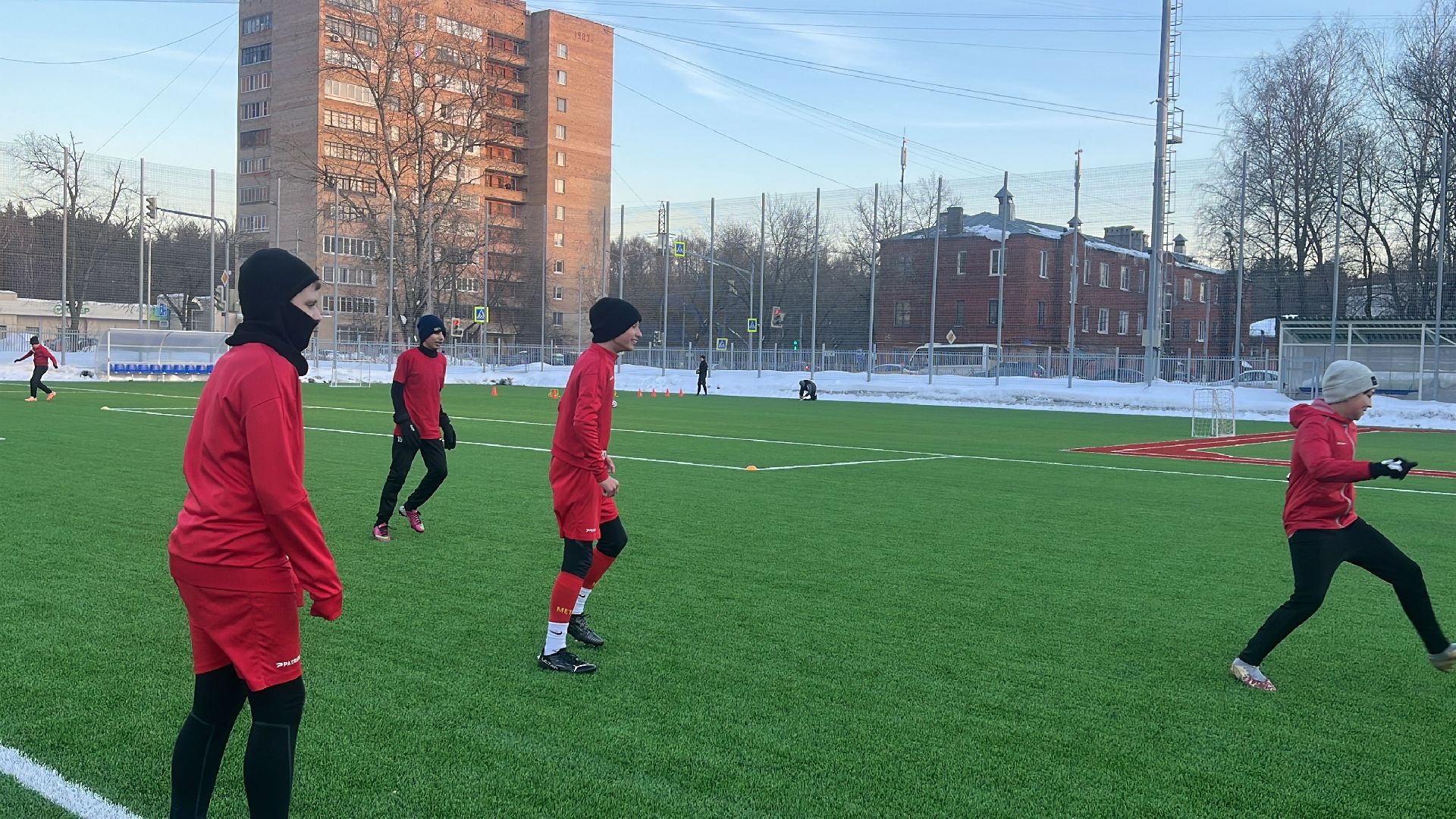 стадион Труд, школа олимпийского резерва, тренировки, футбол,