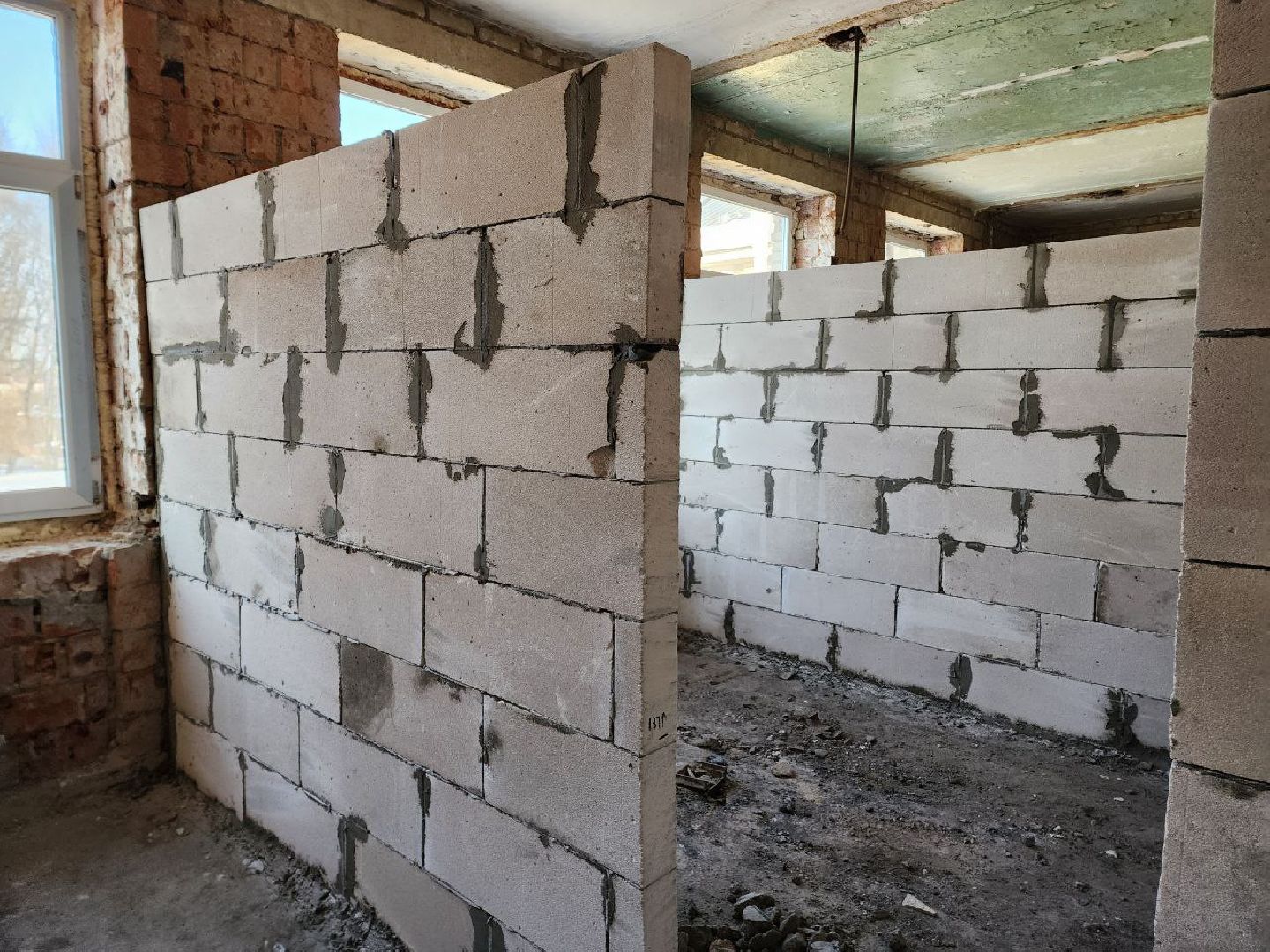 Солнечногорск, Ремонт школы, Педагоги, Рабочие, Учебный процесс,