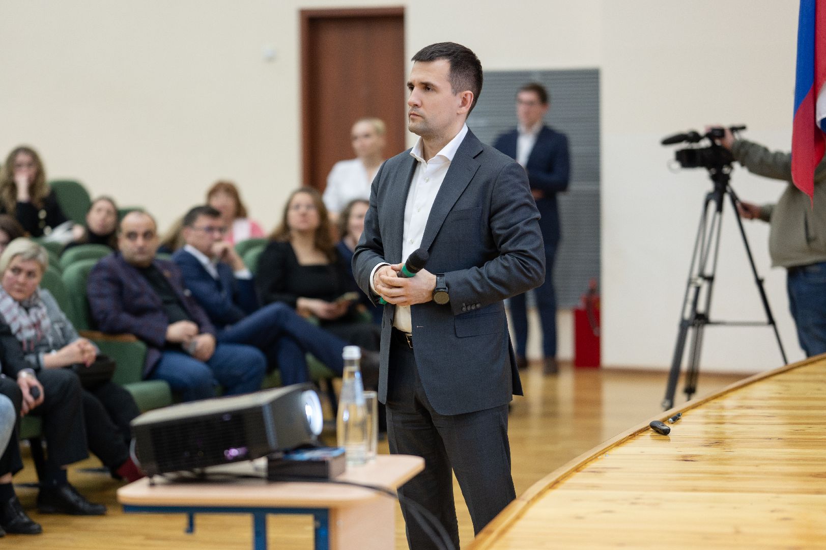 ленинский городской округ, сапроново, выездная администрация, вопрсы, ответы, правила дорожного движения, парковка, знаки,