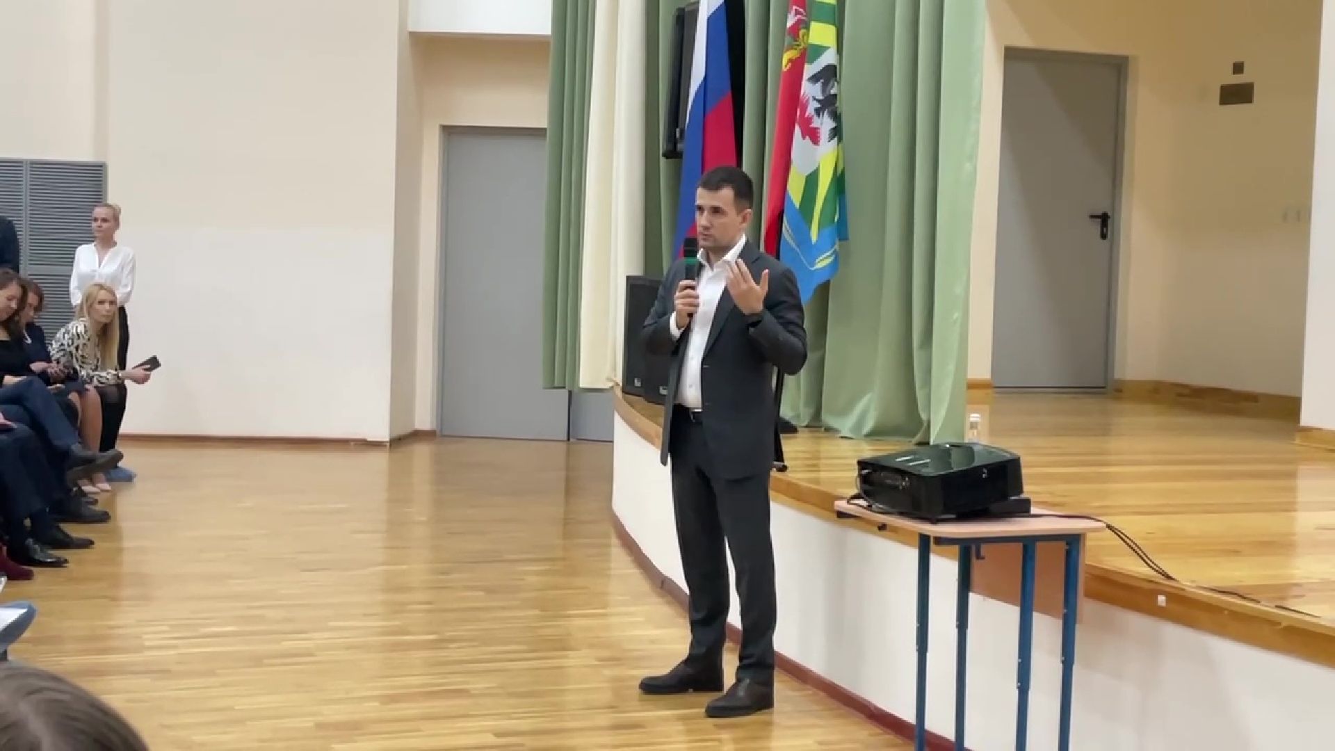 ленинский городской округ, сапроново, выездная администрация, вопрсы, ответы, правила дорожного движения, парковка, знаки,