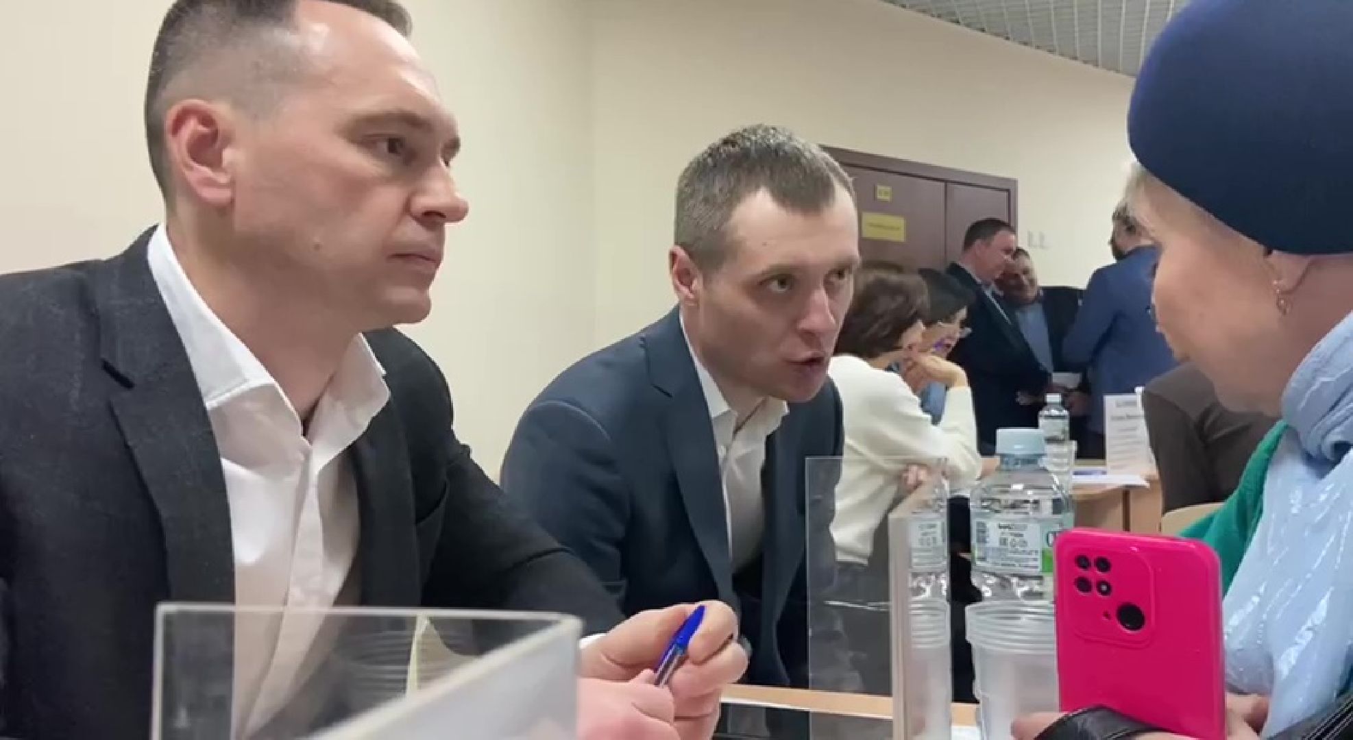 ленинский городской округ, деревня сапроново, выездная администрация, вопросы, оовтеты, расширение дороги, улица Калиновая,