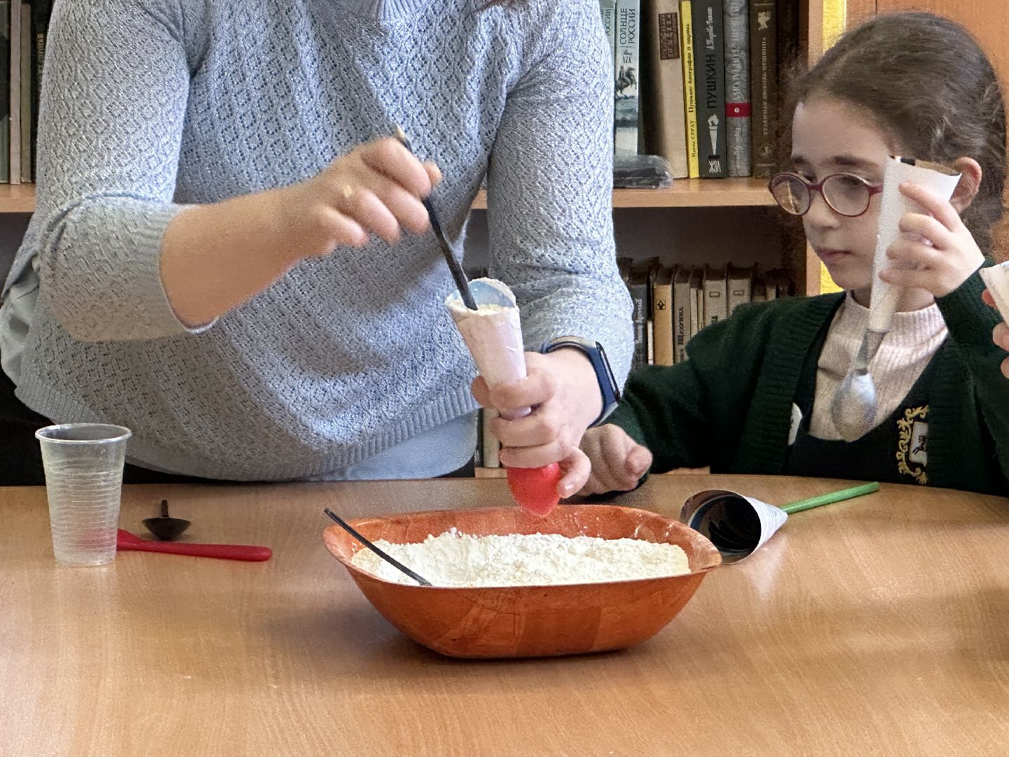 Клин, общество, дети, библиотеки, день оптимиста,