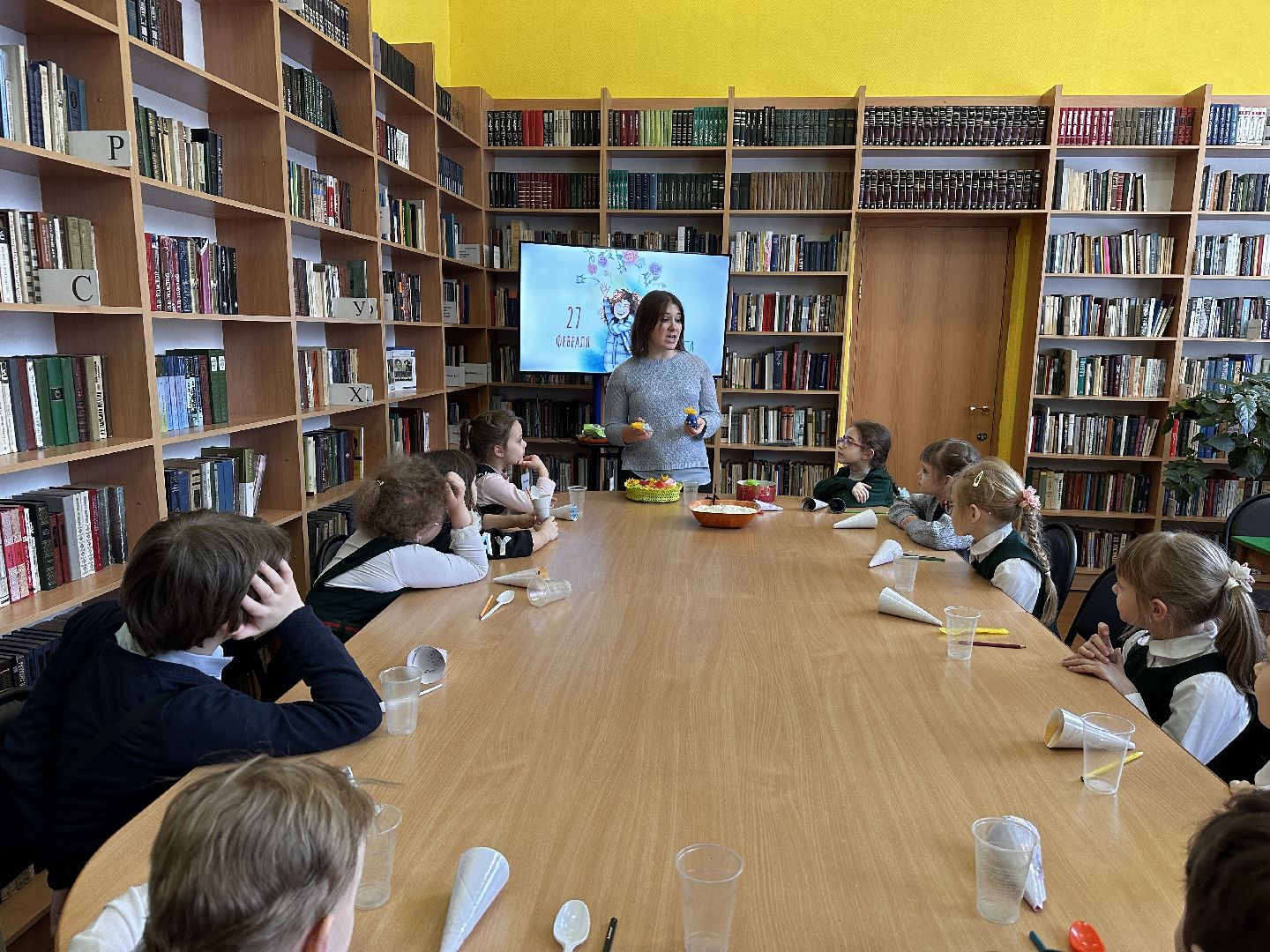 Клин, общество, дети, библиотеки, день оптимиста,