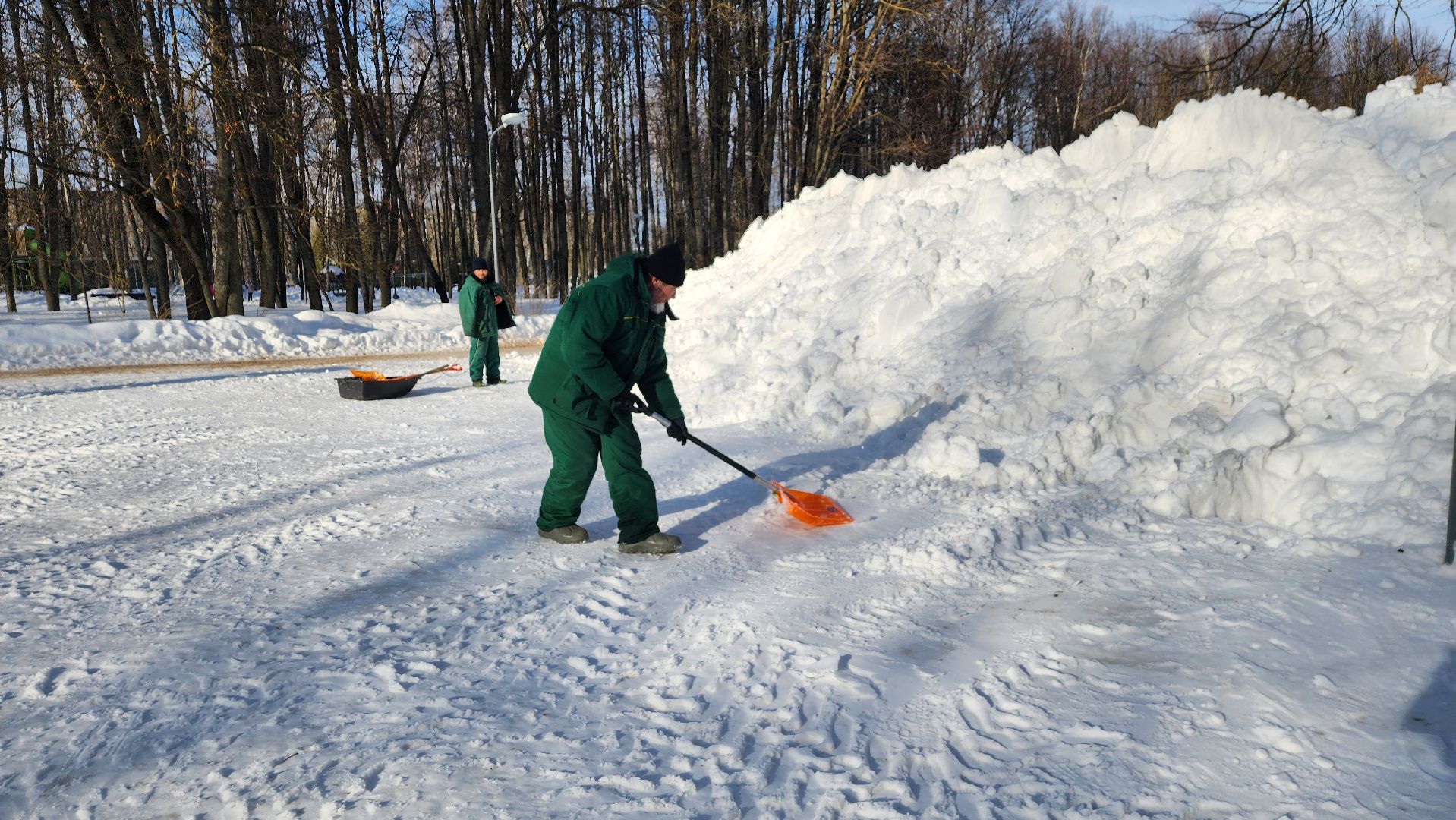 Солнечногорск, Уборка снега, Городской парк,