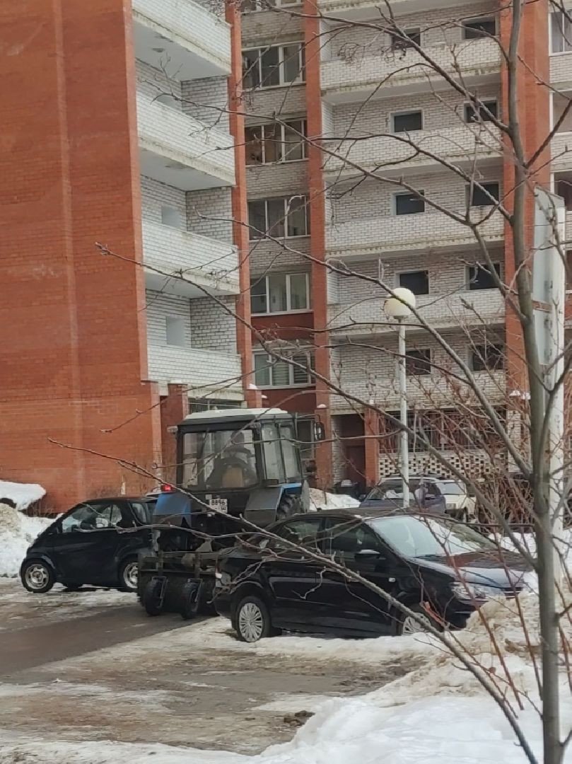 ЖКХ, Уборка города, Трактор, Коммунальная техника, Коммунальные службы, Дубна,