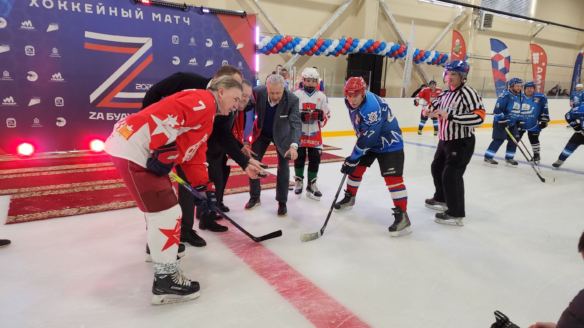 волоколамск, фок, хоккей, хоккеисты, тренер, тренер по хоккею, губернатор, губернатор московской области, выходи во двор,