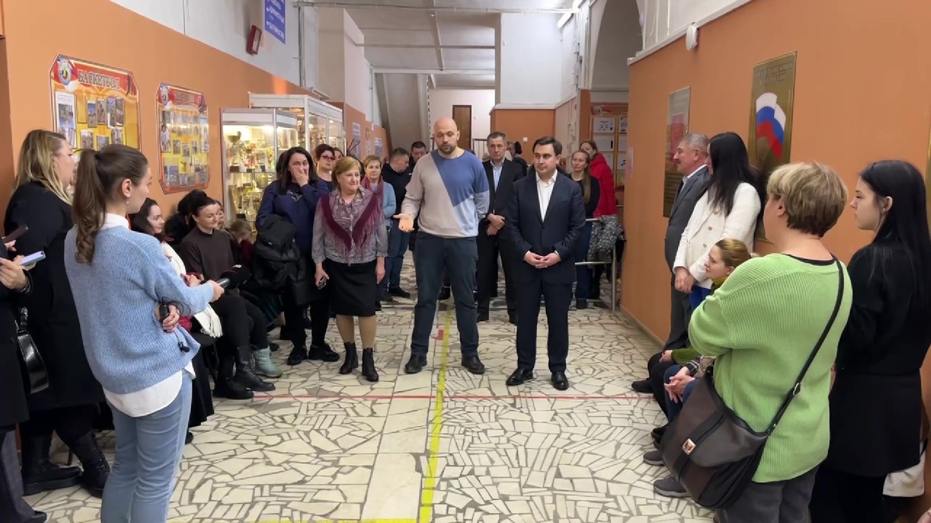 Реутов, спорт, ФОК, художественная гимнастика, стротельство, кружки, секции, баскетбол, волейбол,