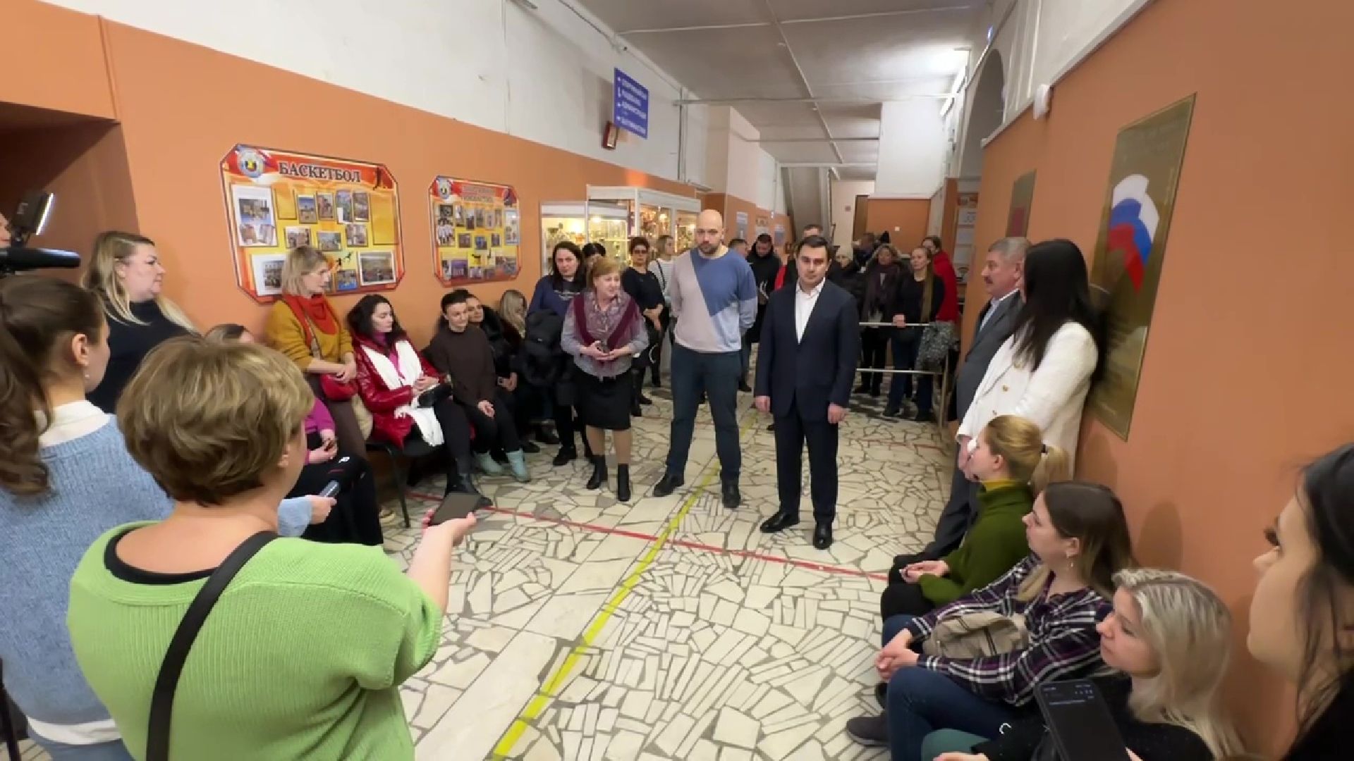 Реутов, спорт, ФОК, художественная гимнастика, стротельство, кружки, секции, баскетбол, волейбол,