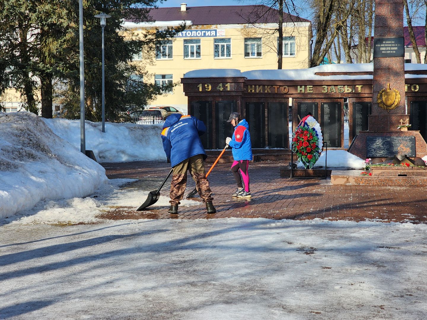 площадь революции, руза, весна, улицы города, рузский городской округ, московская область, подмосковье,
