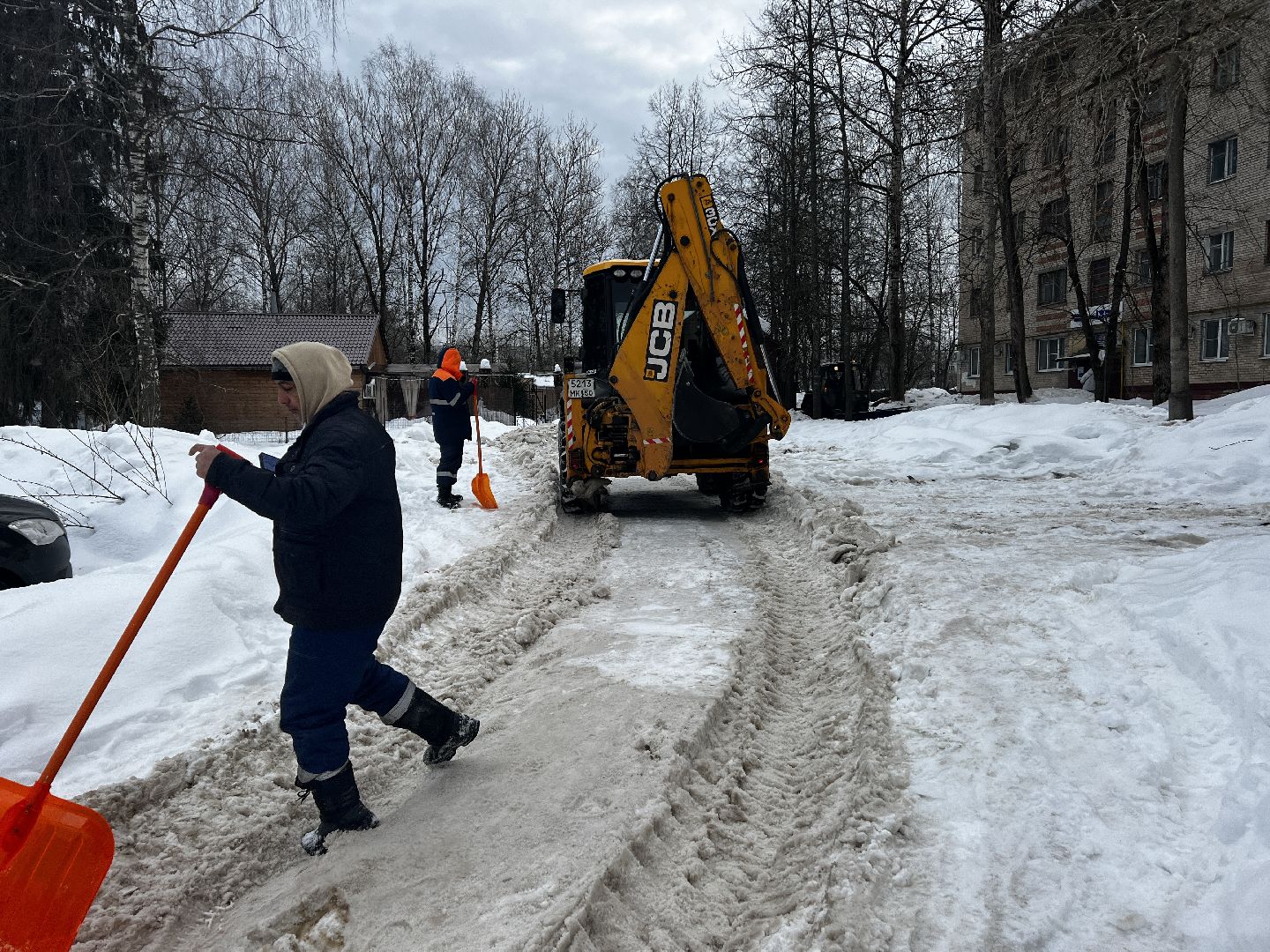 Солнечногорск, уборка снега и наледи, коммунальная служба, рабочие, Техника,