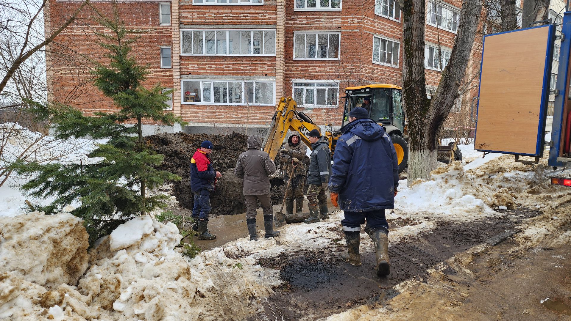 кашира, жкх, авария, холодная вода, хвс, советский проспект, водоканал,