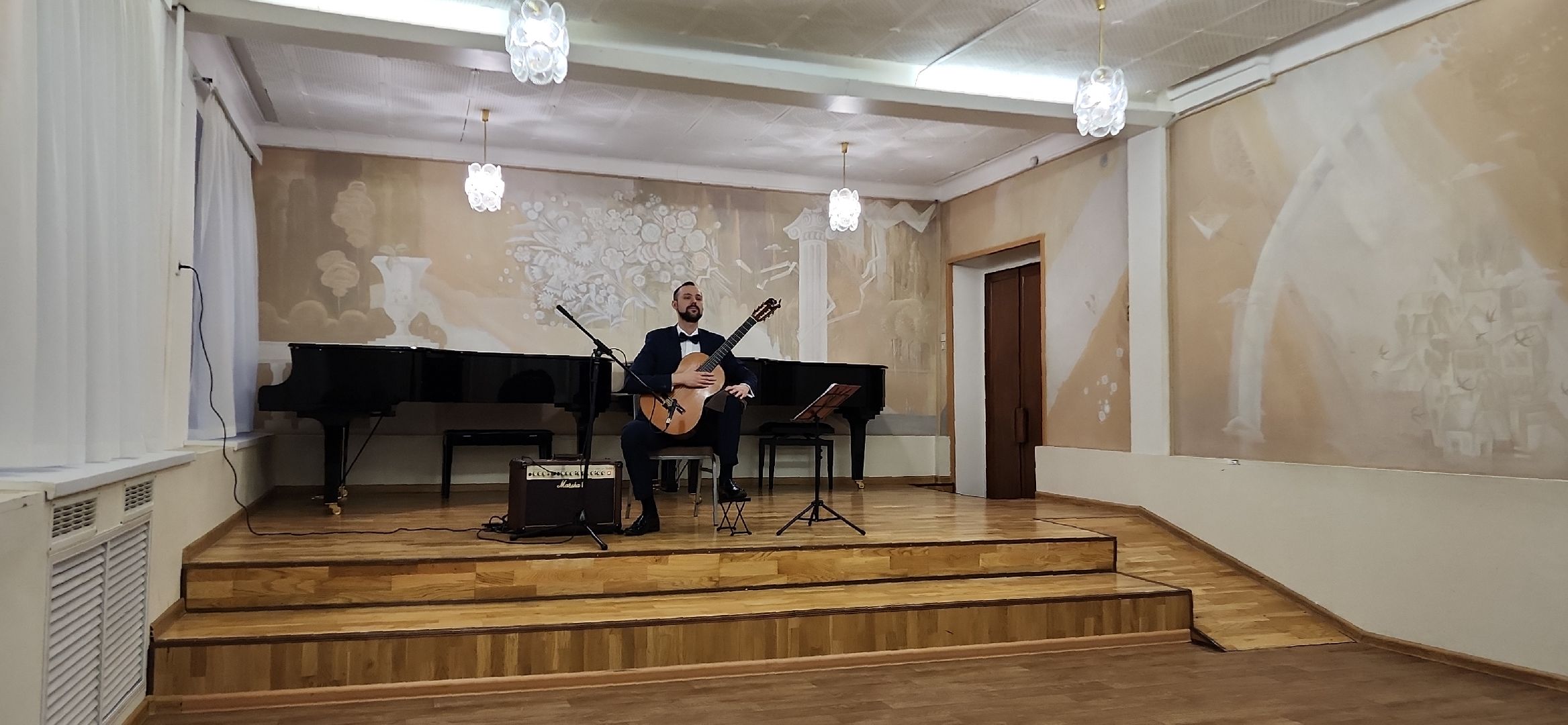 электросталь, мой город, жители города, культура, культура подмосковья, концерт, гитарист, гитара, детская музыкальная школа,