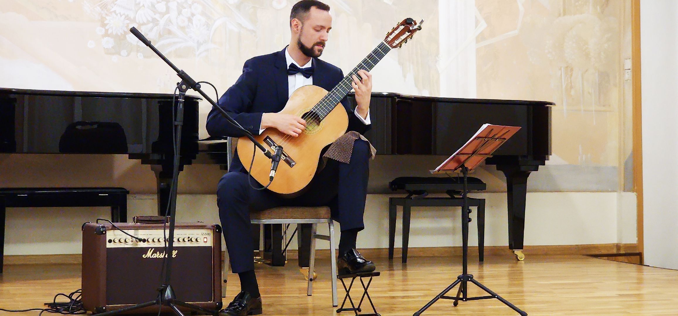 электросталь, мой город, жители города, культура, культура подмосковья, концерт, гитарист, гитара, детская музыкальная школа,