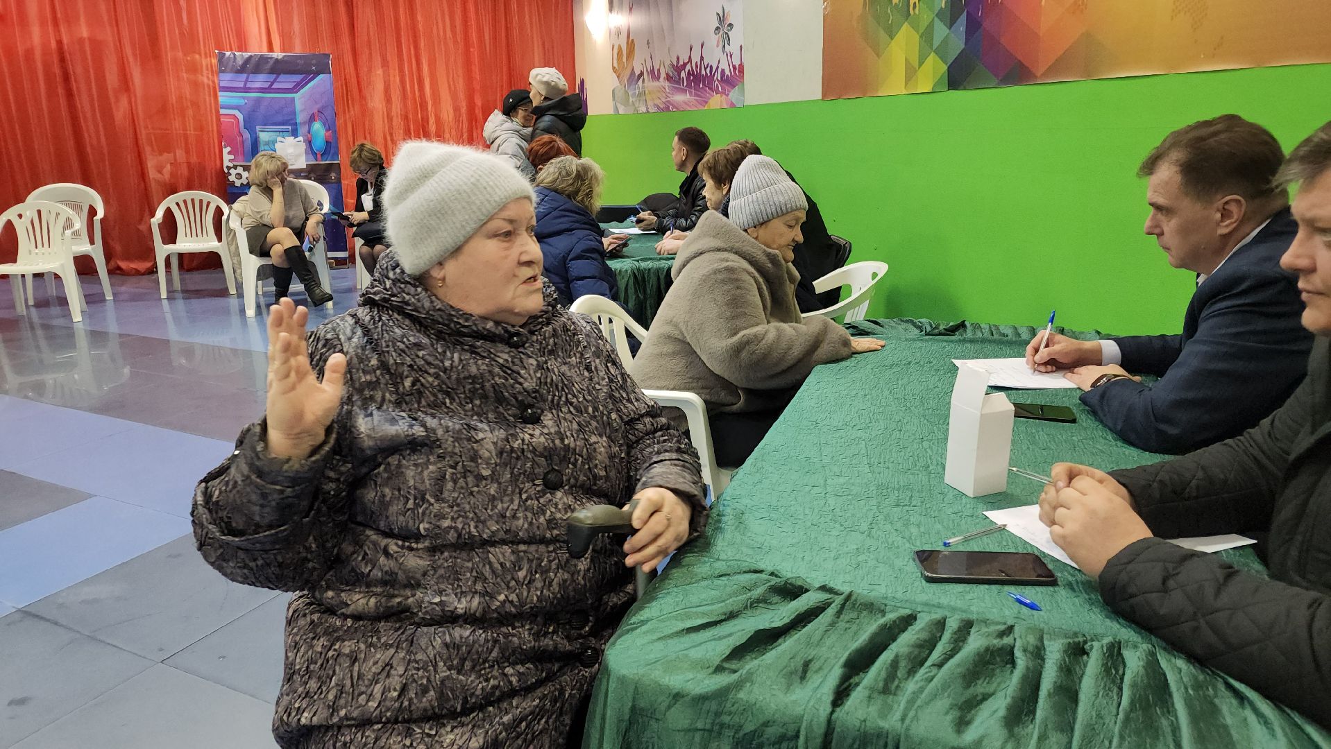 волоколамск, встреча администрации с жителями, встреча с жителями, администрация, благоуйстройство, мбу городское хозяйство,