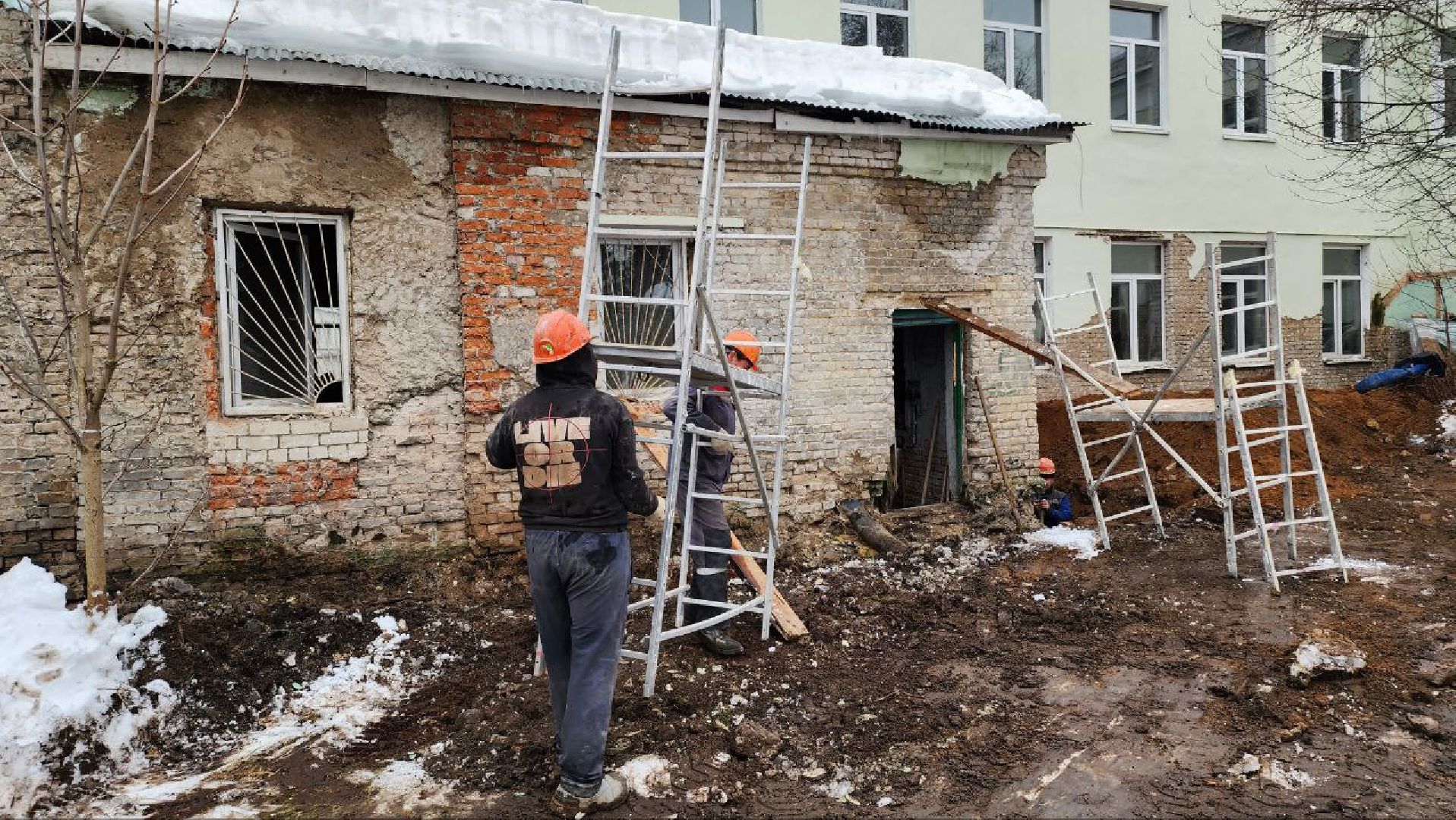 Люберцы, поселок Томилино, строители, школа, капитальный ремонт,