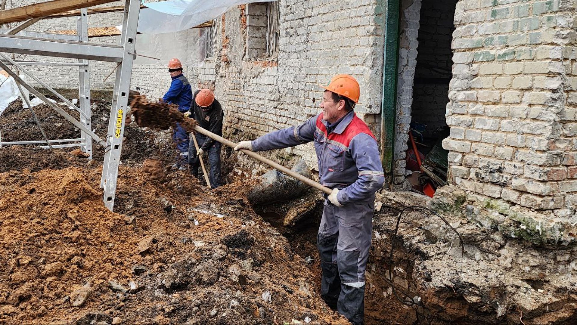 Люберцы, поселок Томилино, строители, школа, капитальный ремонт,