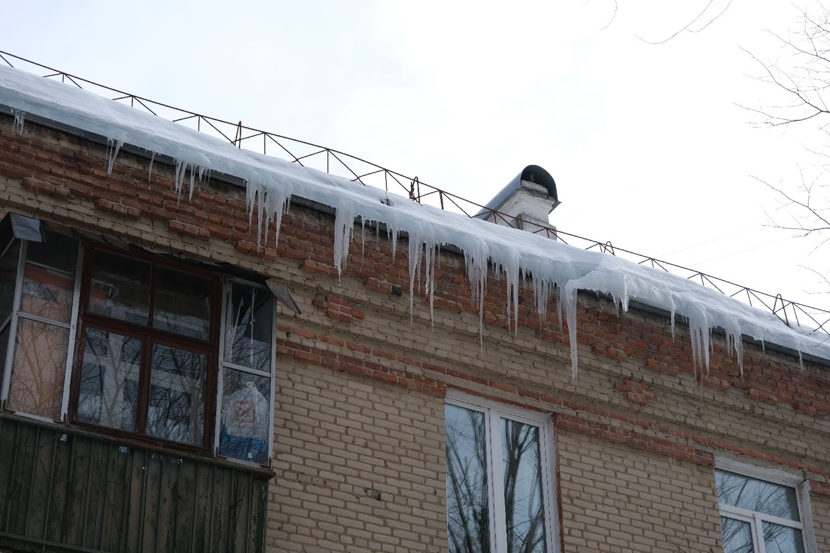 лыткарино, общество, выездная администрация, наледь на крыше,