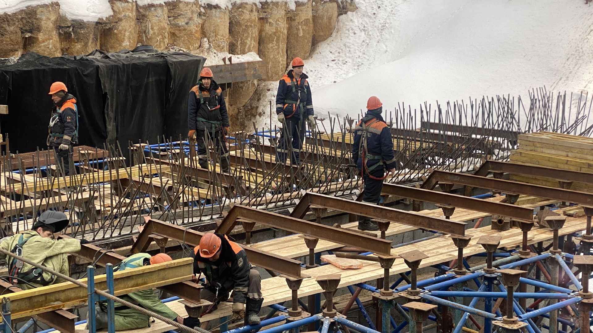 строительство дорог, юла, таганка мост, строительство тоннеля, строительные работы,