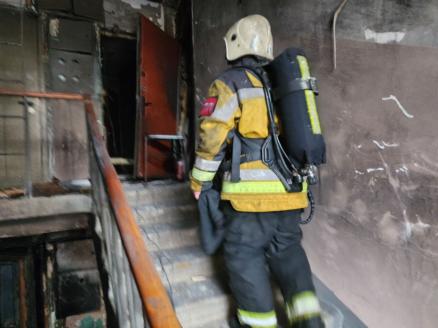 серпухов, подмосковье, хлопок, пожар, мчс россии,