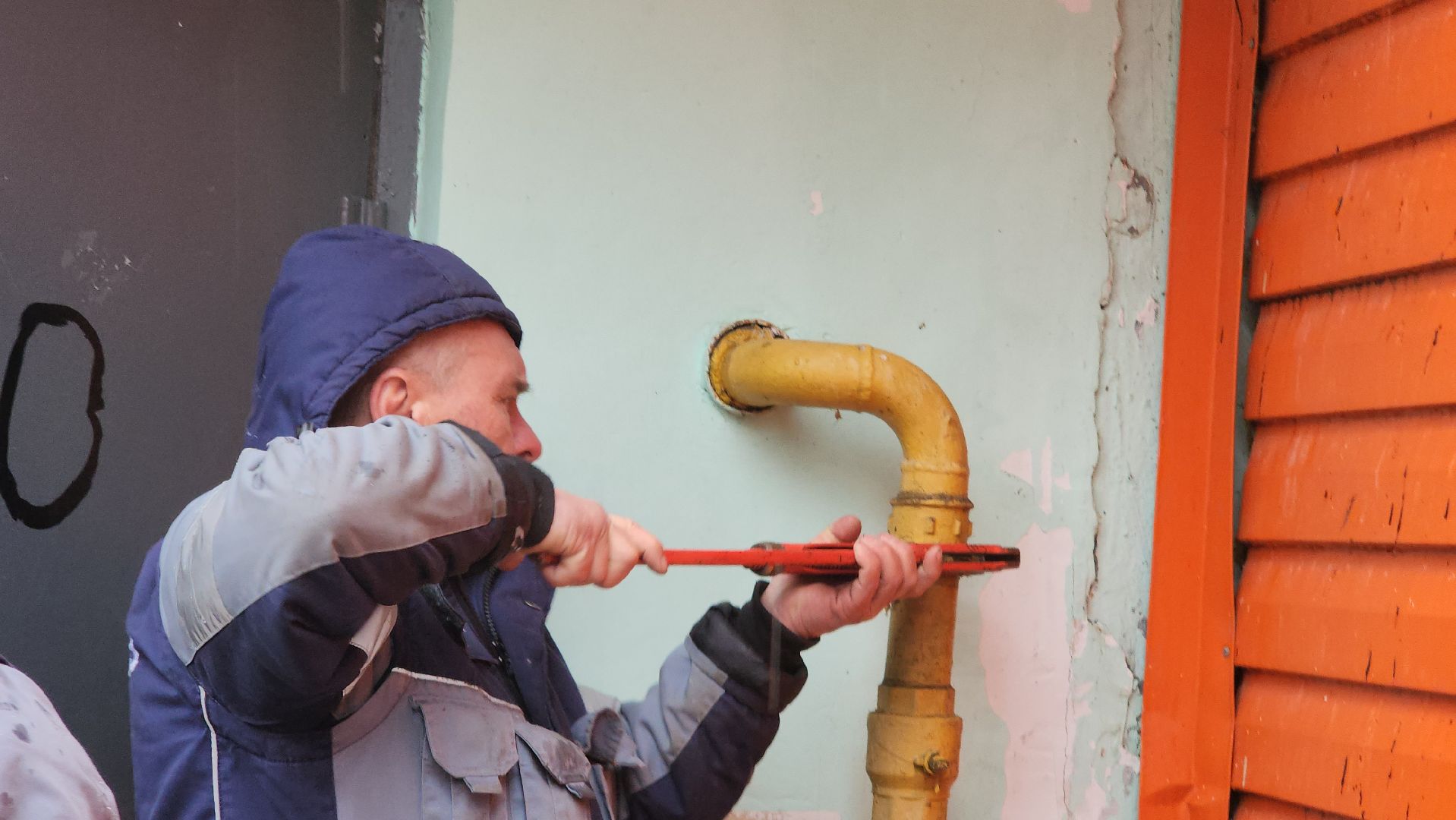 серпухов, подмосковье, хлопок, пожар, мчс россии,