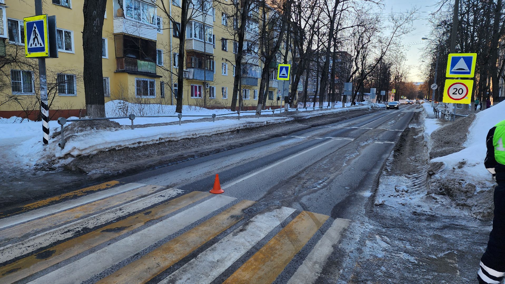 выездная администрация, уборка снега и наледи, Павел Соболев, Альберт Шагизиганов, борис аубакиров, ук наукоград,