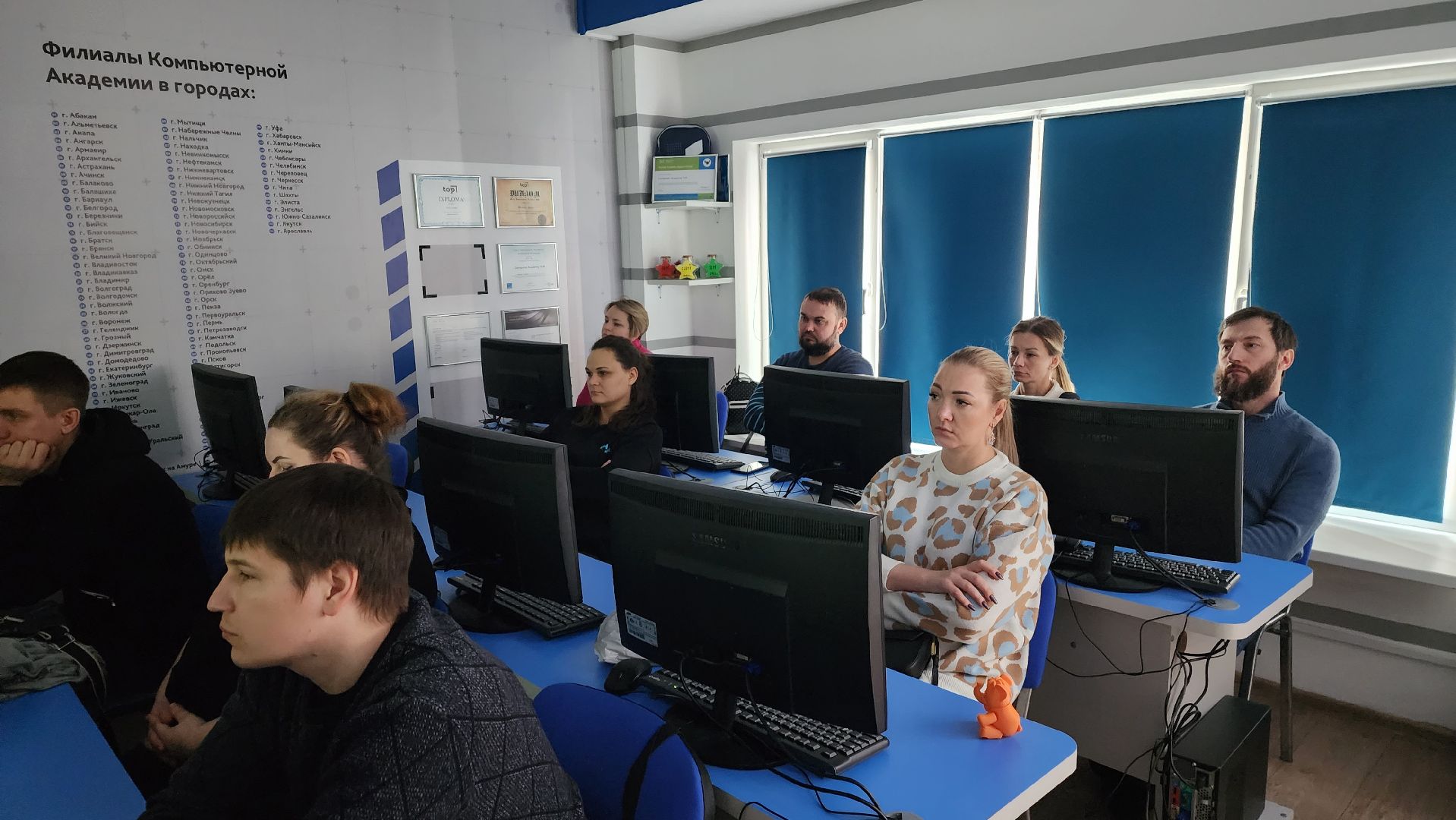 академия top, Тигран Айрамян, roblox, Tincercad, тц самолет, Гагарина 60, бесплатно,