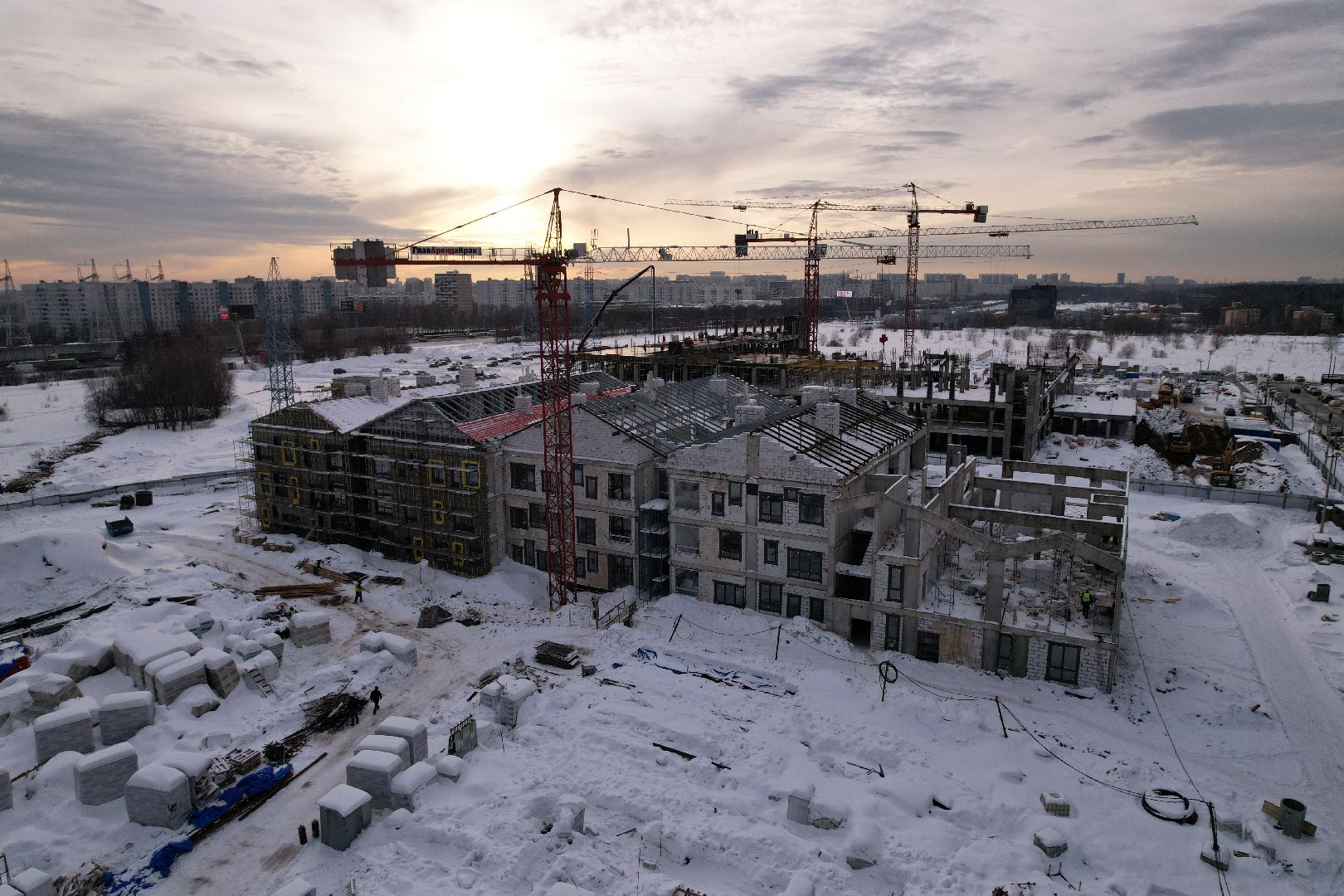 видео с коптера, детсад, строительство,