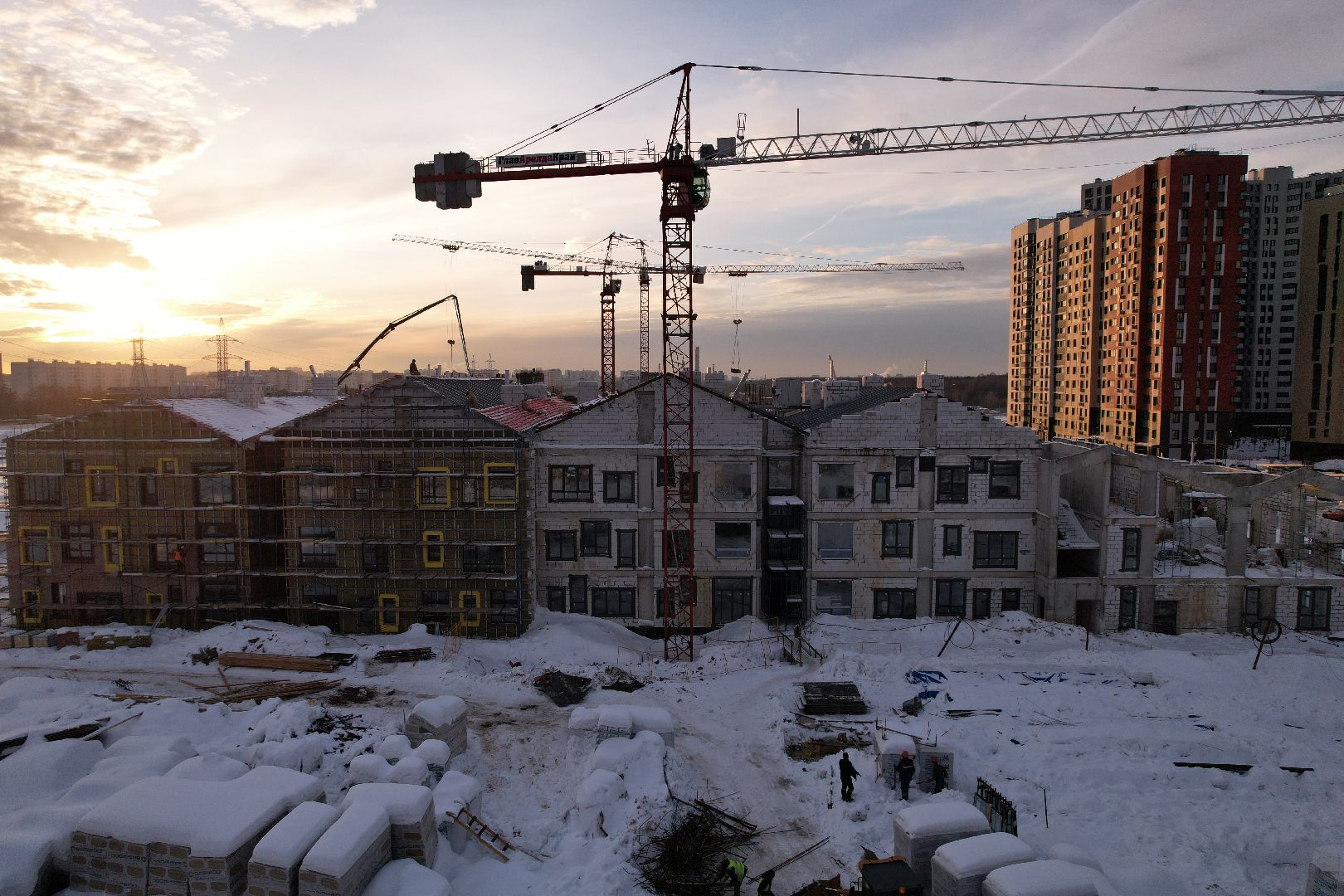 видео с коптера, детсад, строительство,