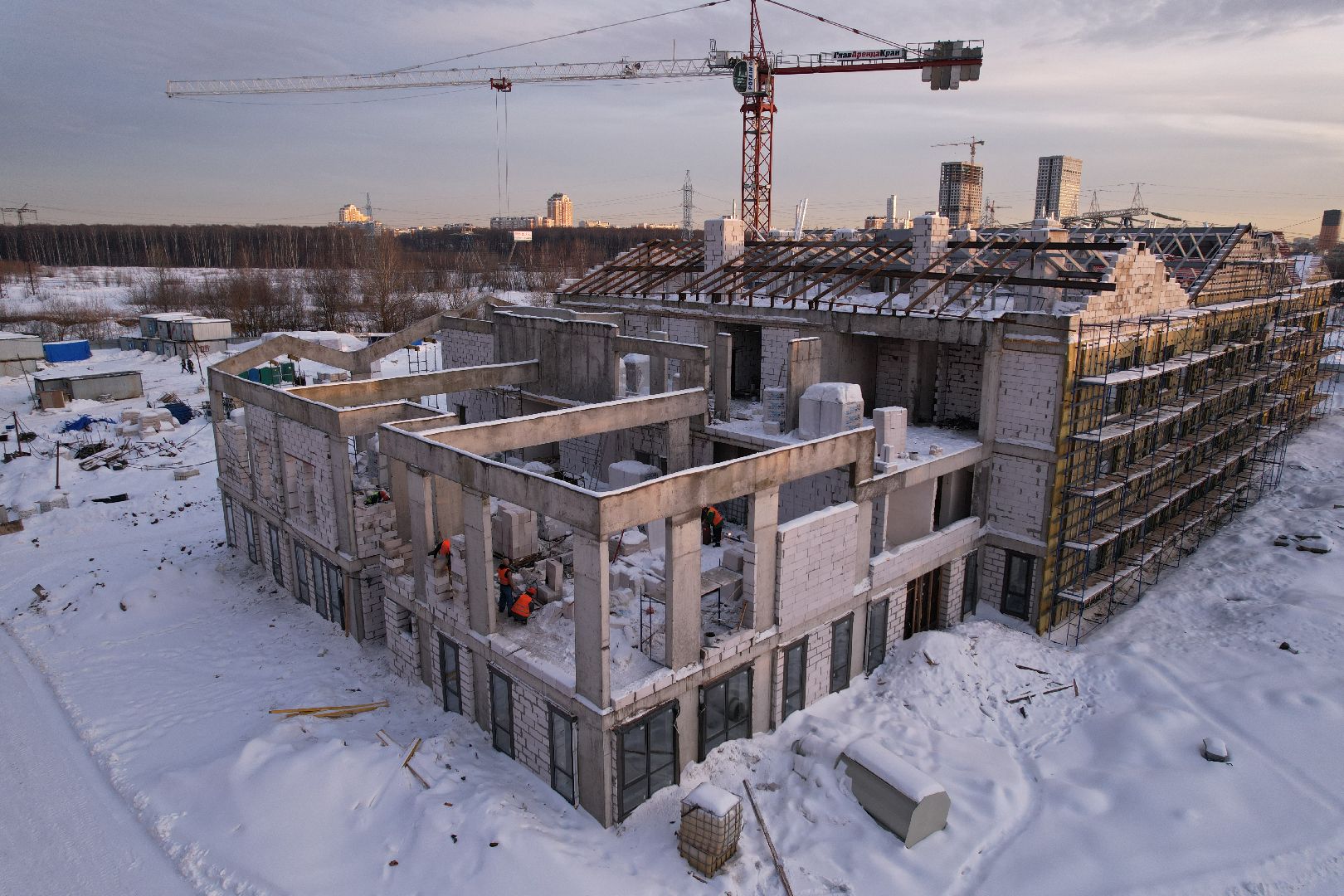 видео с коптера, детсад, строительство,