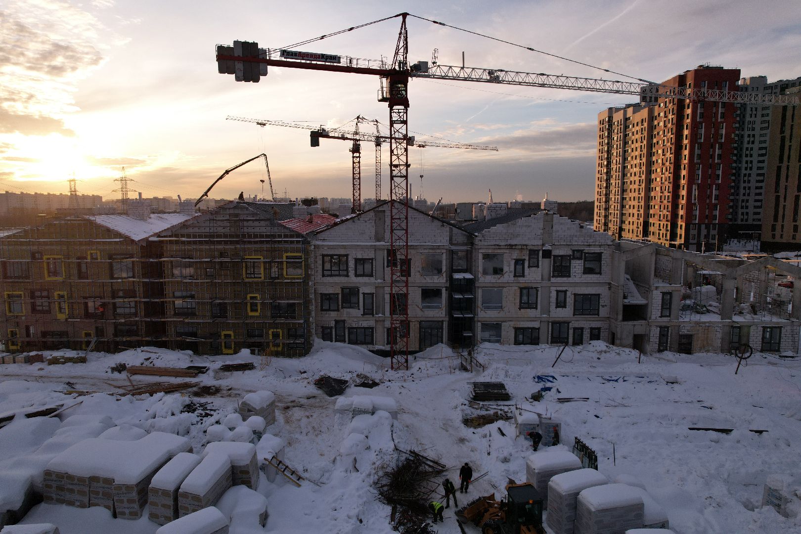 видео с коптера, детсад, строительство,