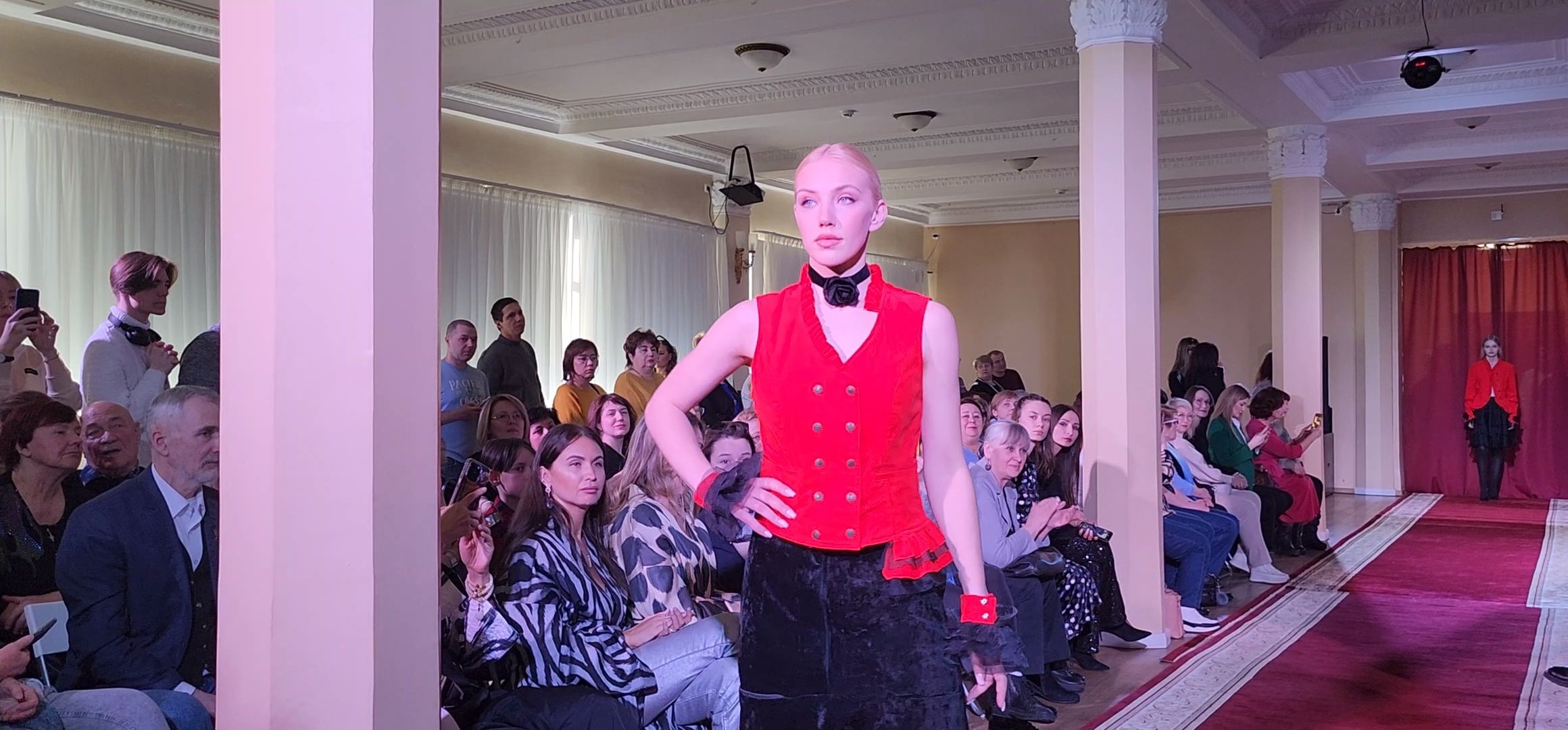 Коломна, показ мод, неделя моды,