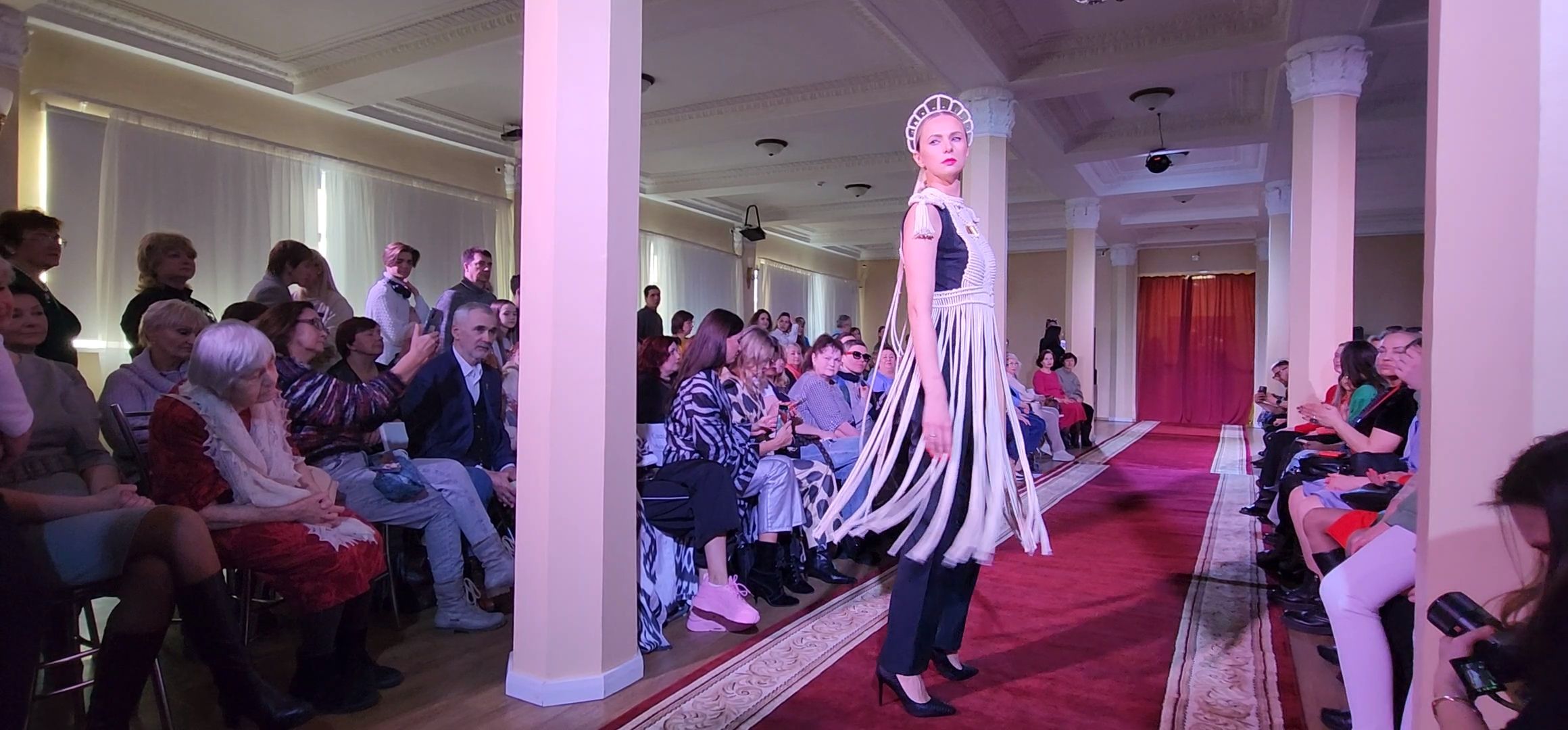 Коломна, показ мод, неделя моды,