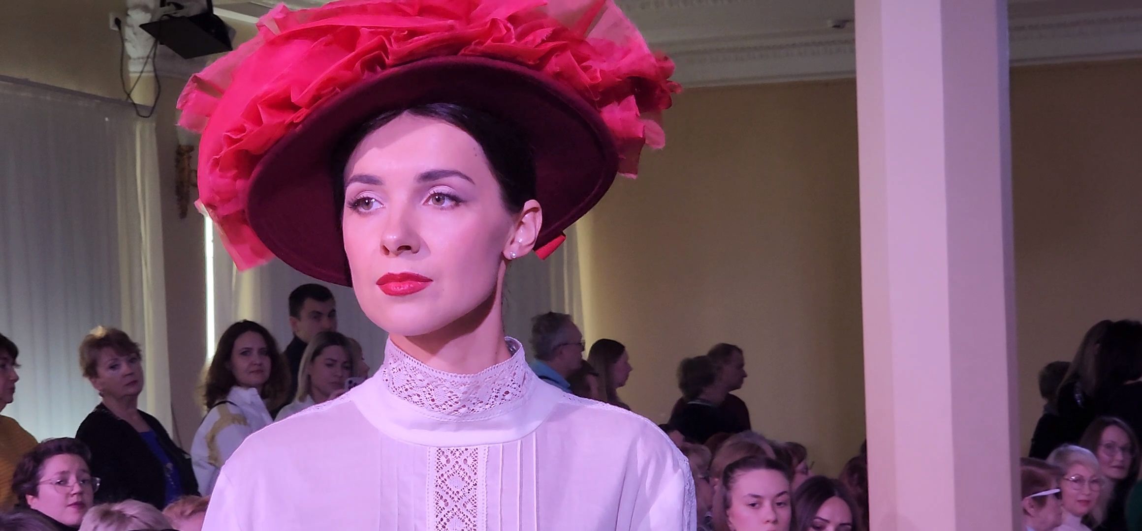 Коломна, показ мод, неделя моды,